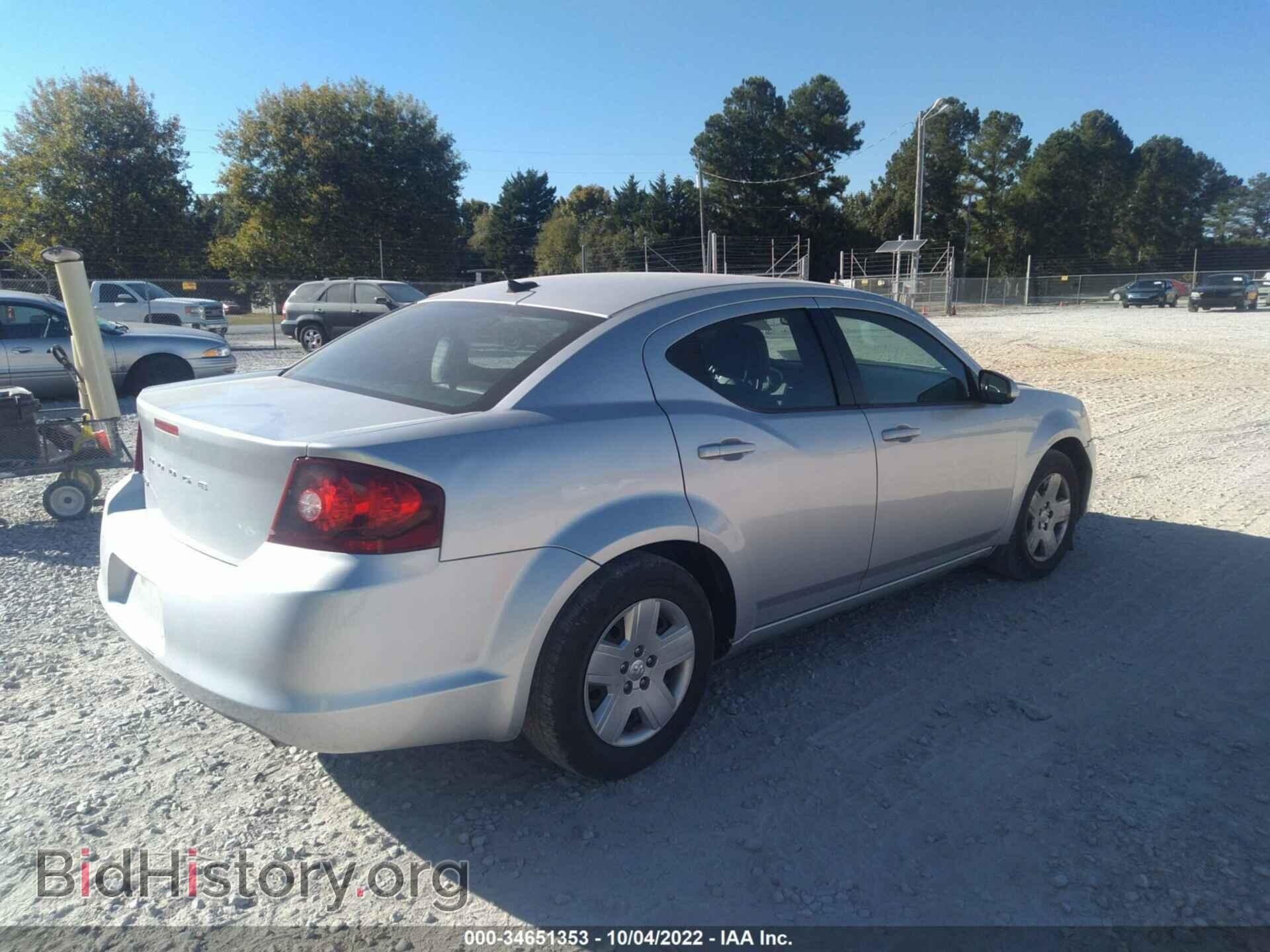 2011 DODGE AVENGER - VIN: 1B3BD2FG9BN554125 - Photo 4