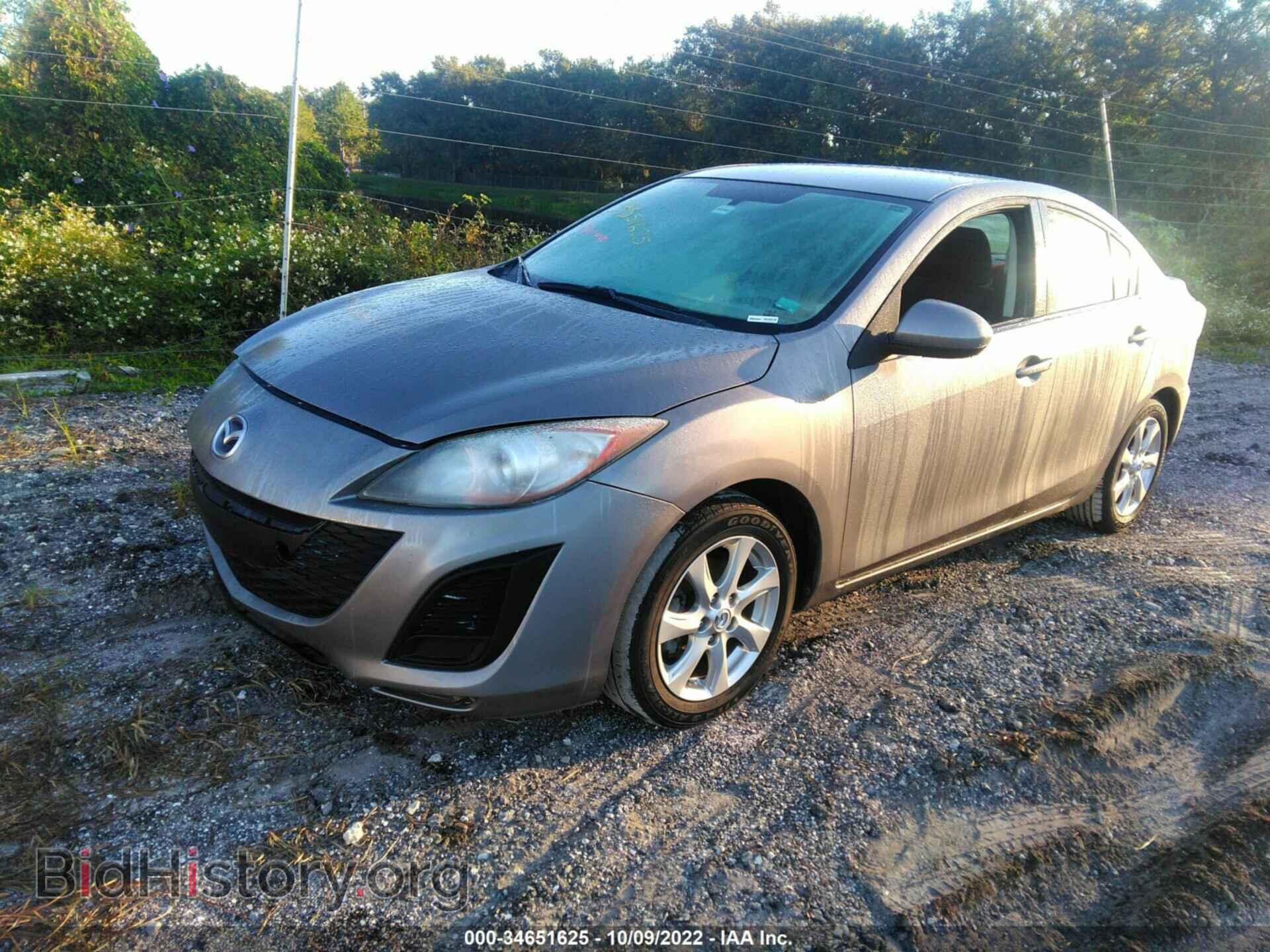2011 MAZDA MAZDA3 - VIN: JM1BL1VFXB1476868 - Фото 2