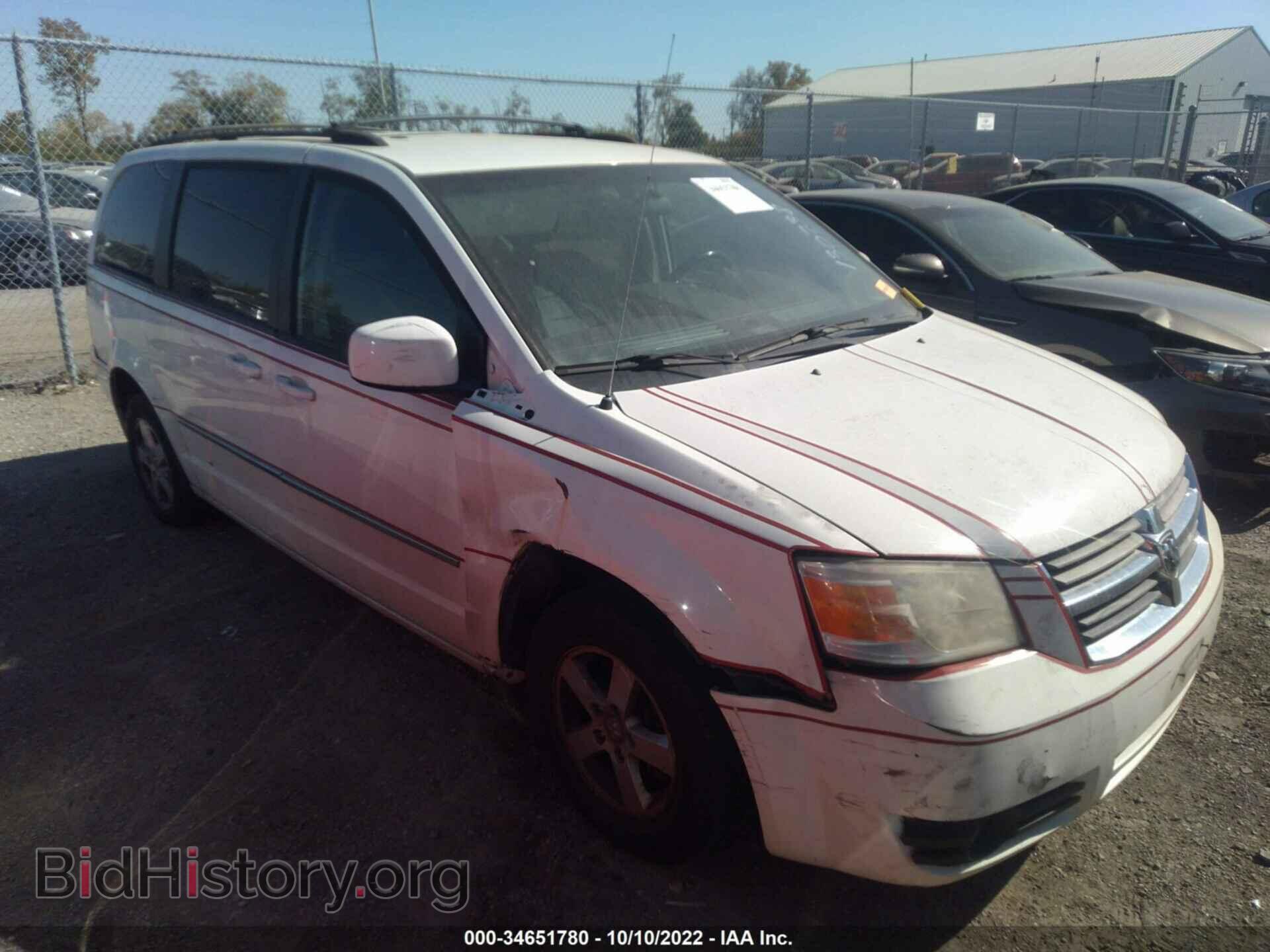 Photo 2D4RN5D16AR130738 - DODGE GRAND CARAVAN 2010