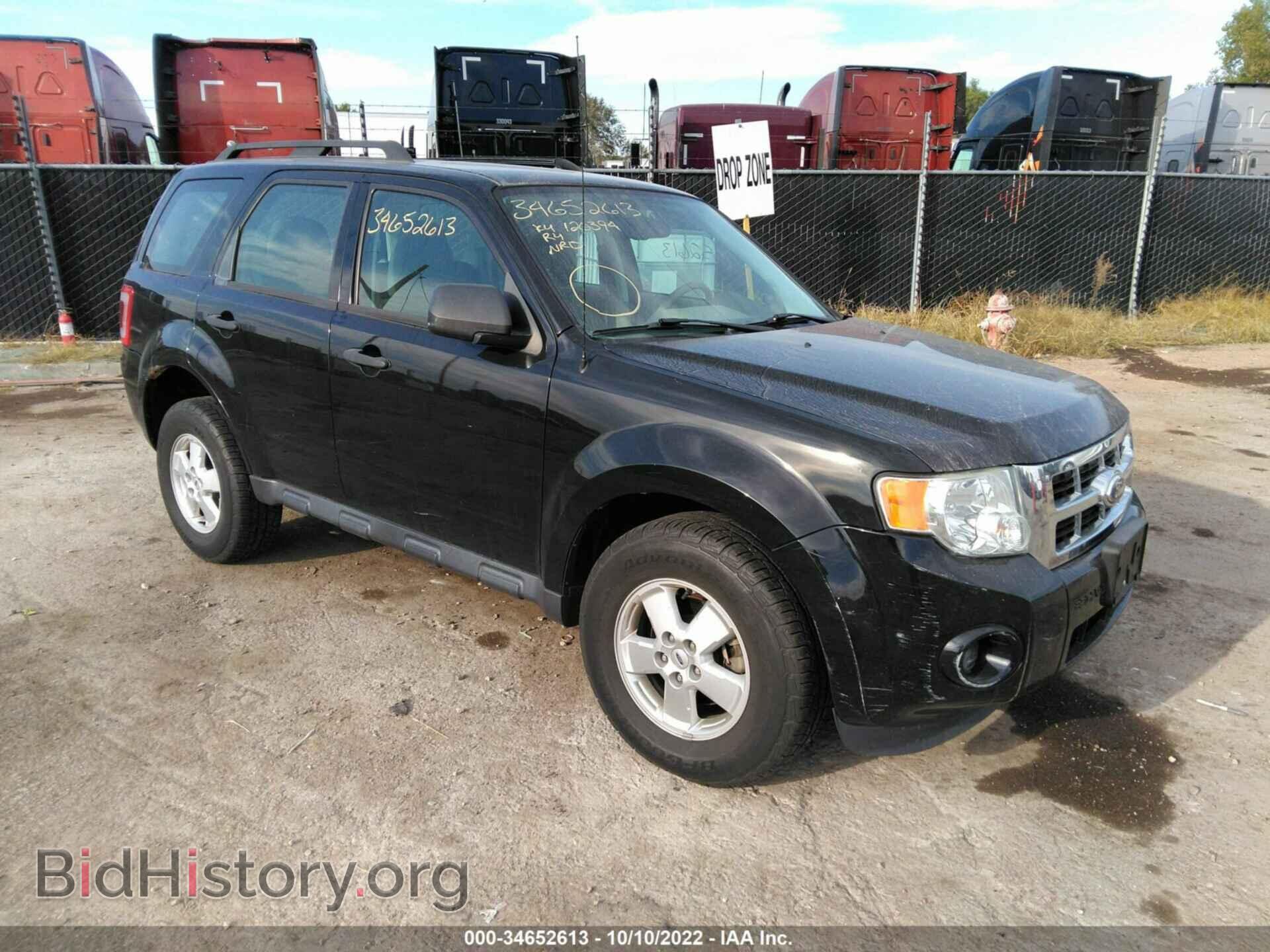 Фотография 1FMCU0C76CKB78204 - FORD ESCAPE 2012
