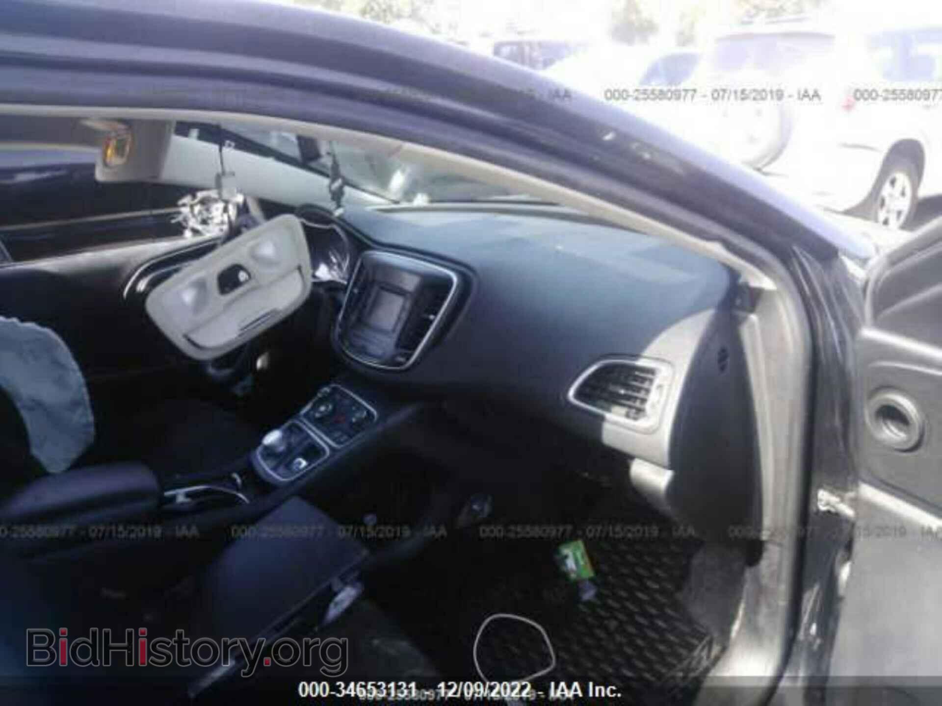 2016 CHRYSLER 200 - VIN: 1C3CCCAB7GN112236 - Photo 5
