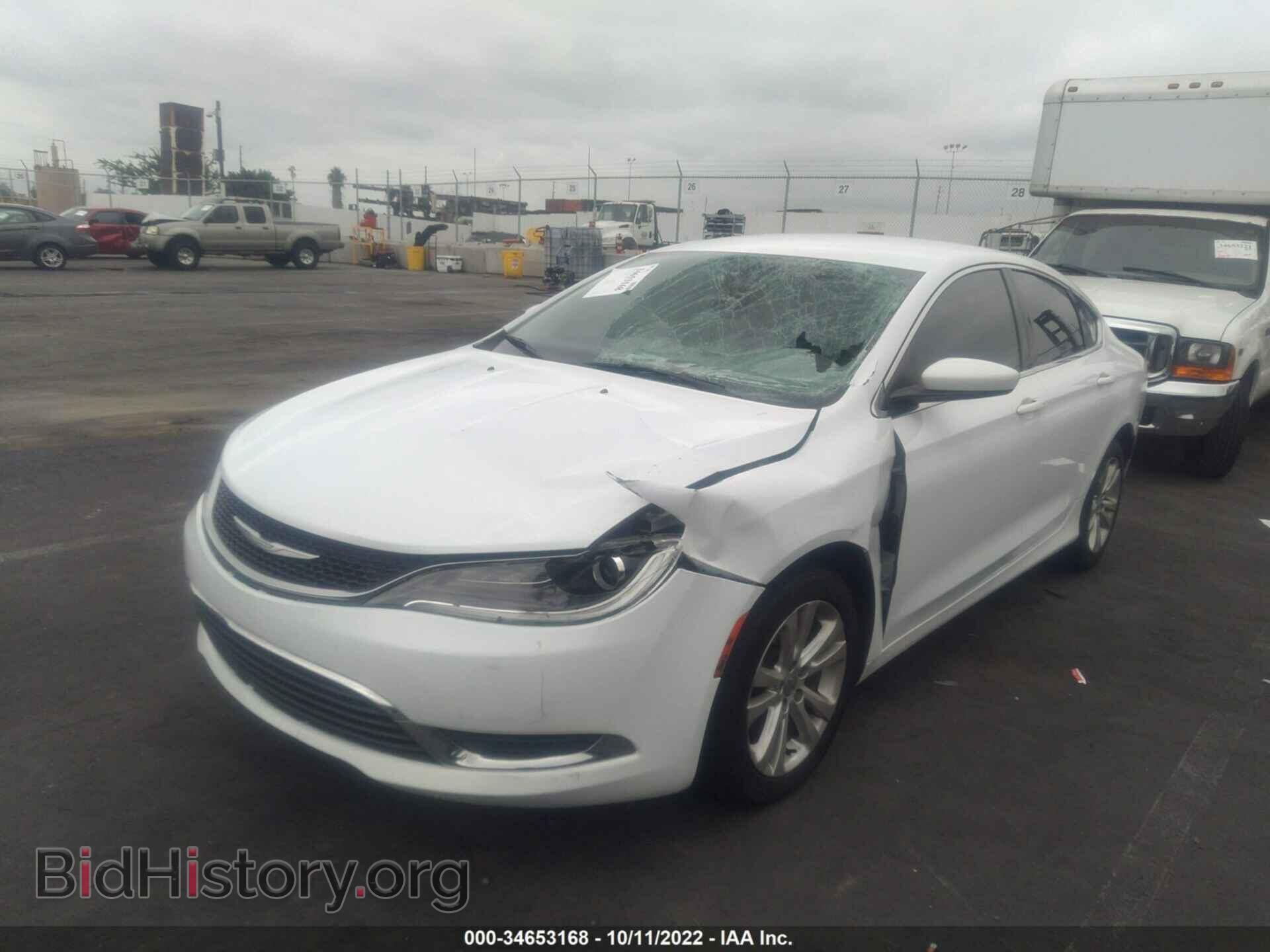 2016 CHRYSLER 200 - VIN: 1C3CCCAB5GN157756 - Фото 2
