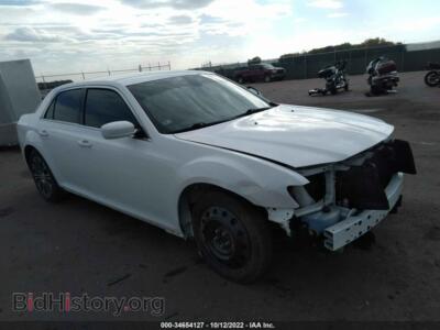 2012 Chrysler 300 300s, white — VIN 2C3CCAJT4CH220314, IAAI
