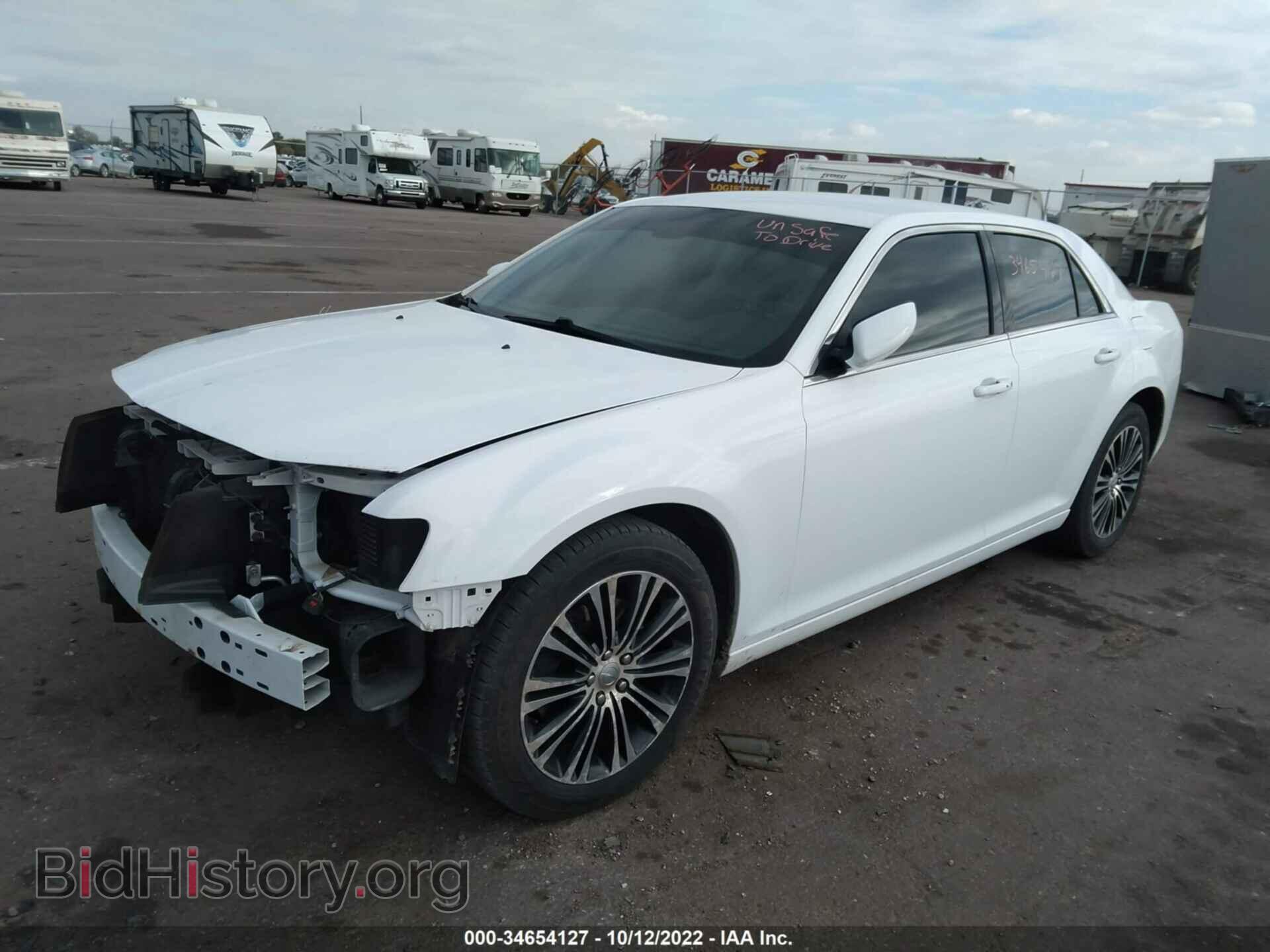 2012 CHRYSLER 300 - VIN: 2C3CCAJT4CH220314 - Фото 2