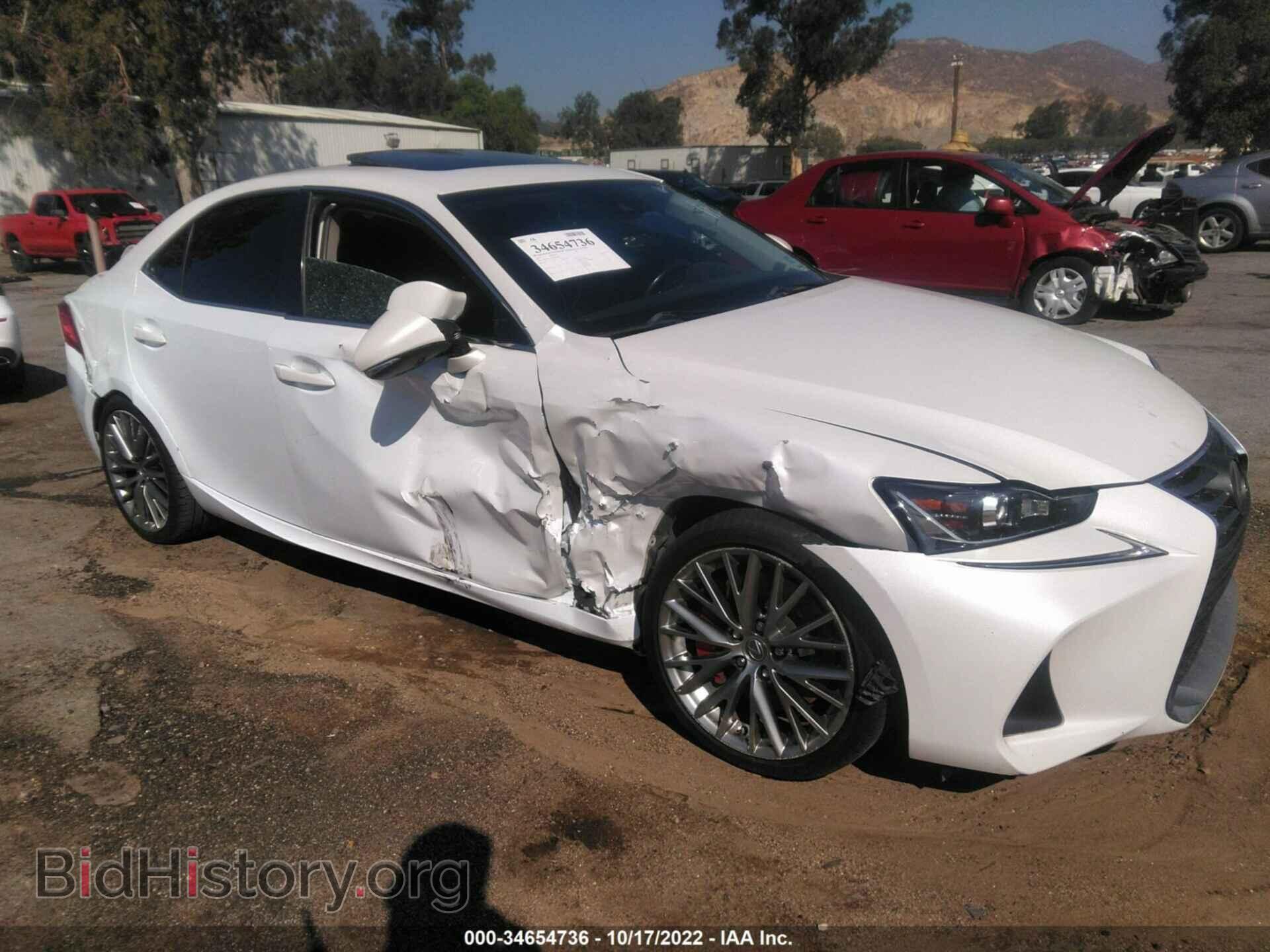 Photo JTHBA1D24H5052865 - LEXUS IS 2017