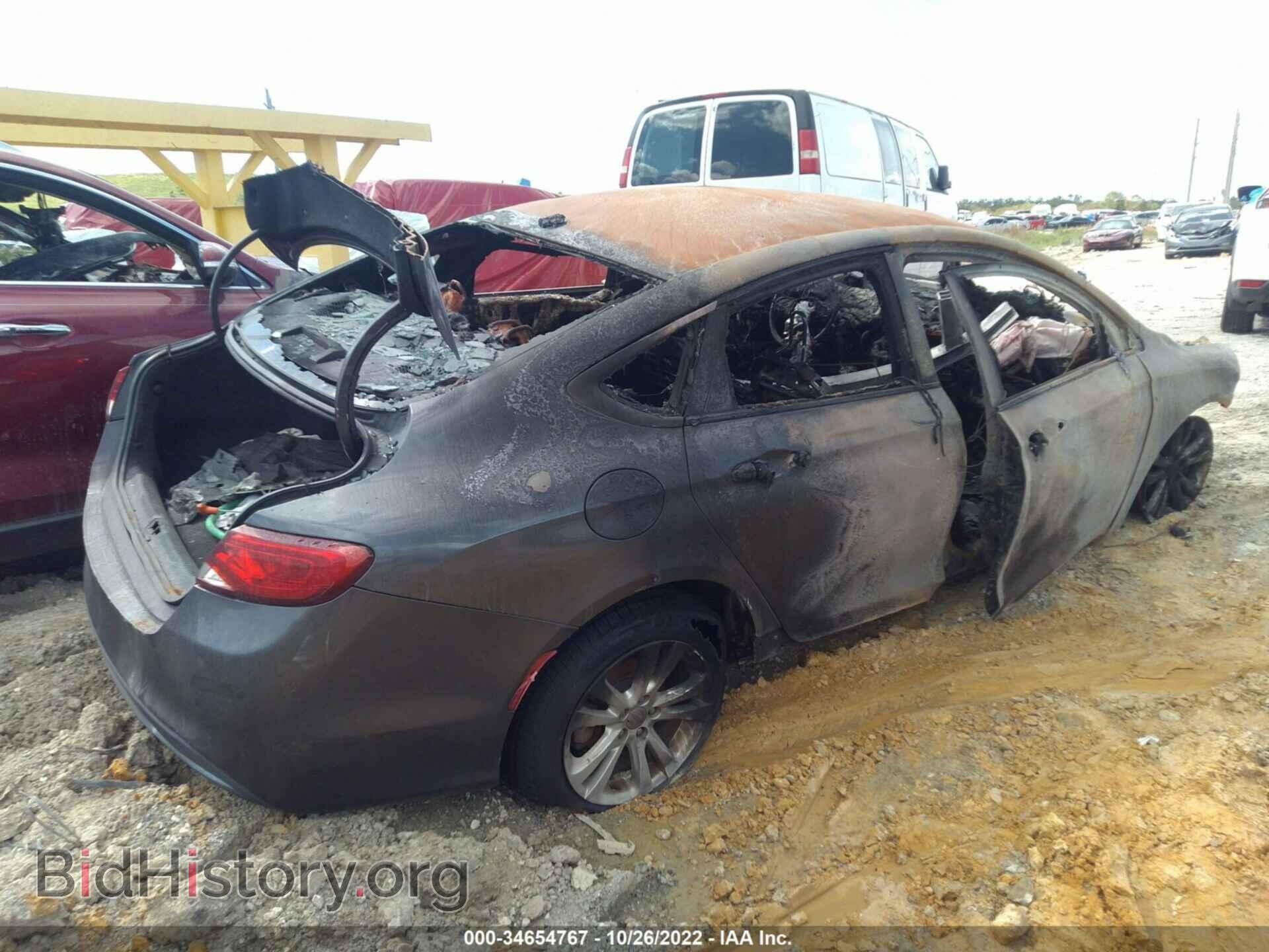 2016 CHRYSLER 200 - VIN: 1C3CCCAB3GN160431 - Фото 4