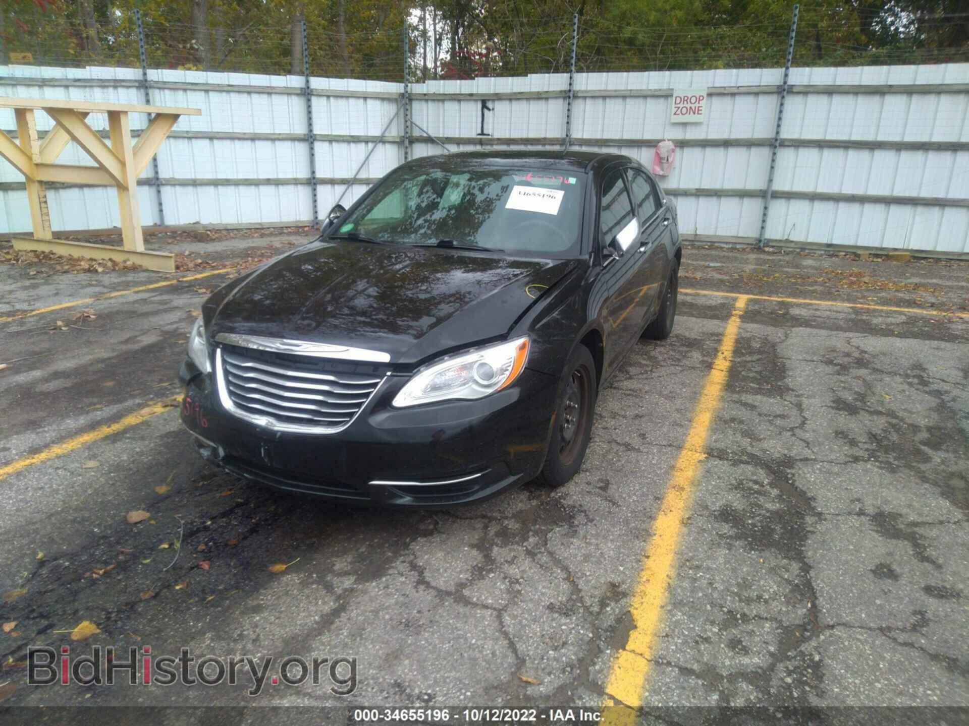 2012 CHRYSLER 200 - VIN: 1C3CCBAB8CN130247 - Фото 2