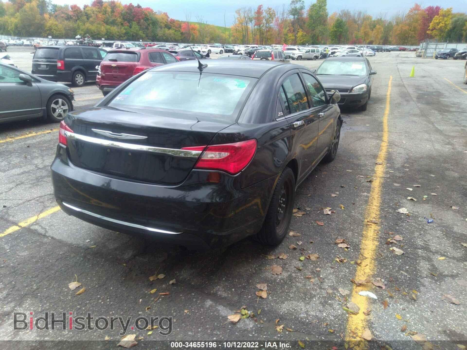 2012 CHRYSLER 200 - VIN: 1C3CCBAB8CN130247 - Фото 4