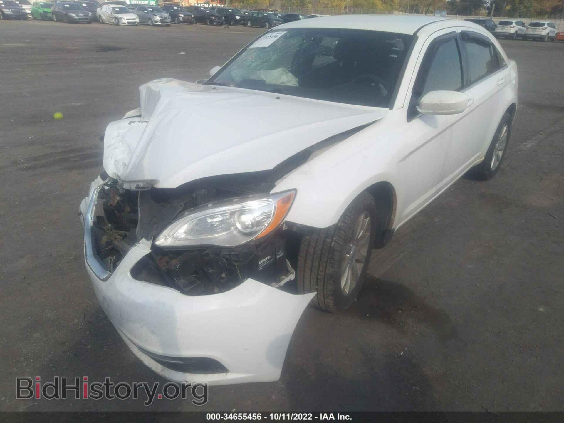 2012 CHRYSLER 200 - VIN: 1C3CCBBB5CN331182 - Photo 2