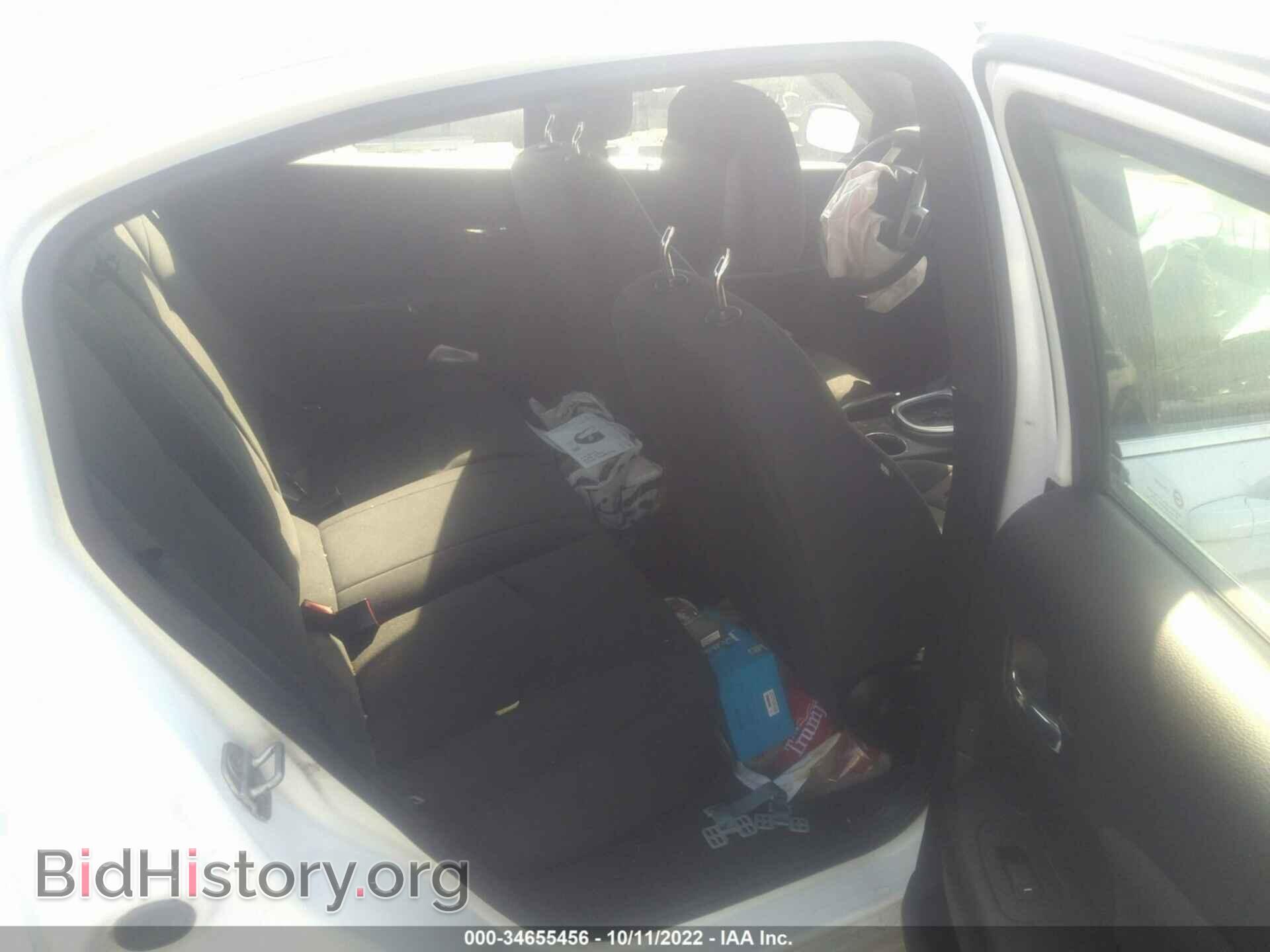2012 CHRYSLER 200 - VIN: 1C3CCBBB5CN331182 - Photo 8
