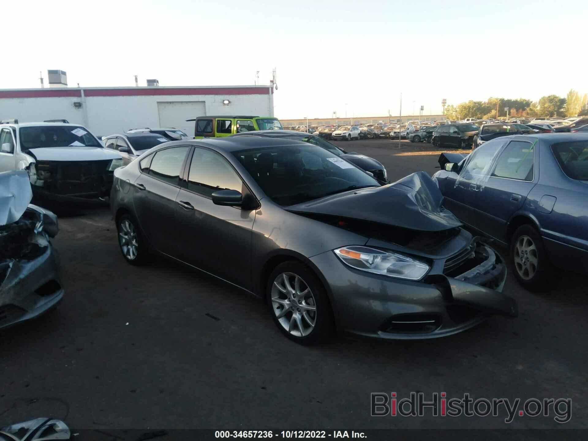 Photo 1C3CDFBA8DD147695 - DODGE DART 2013