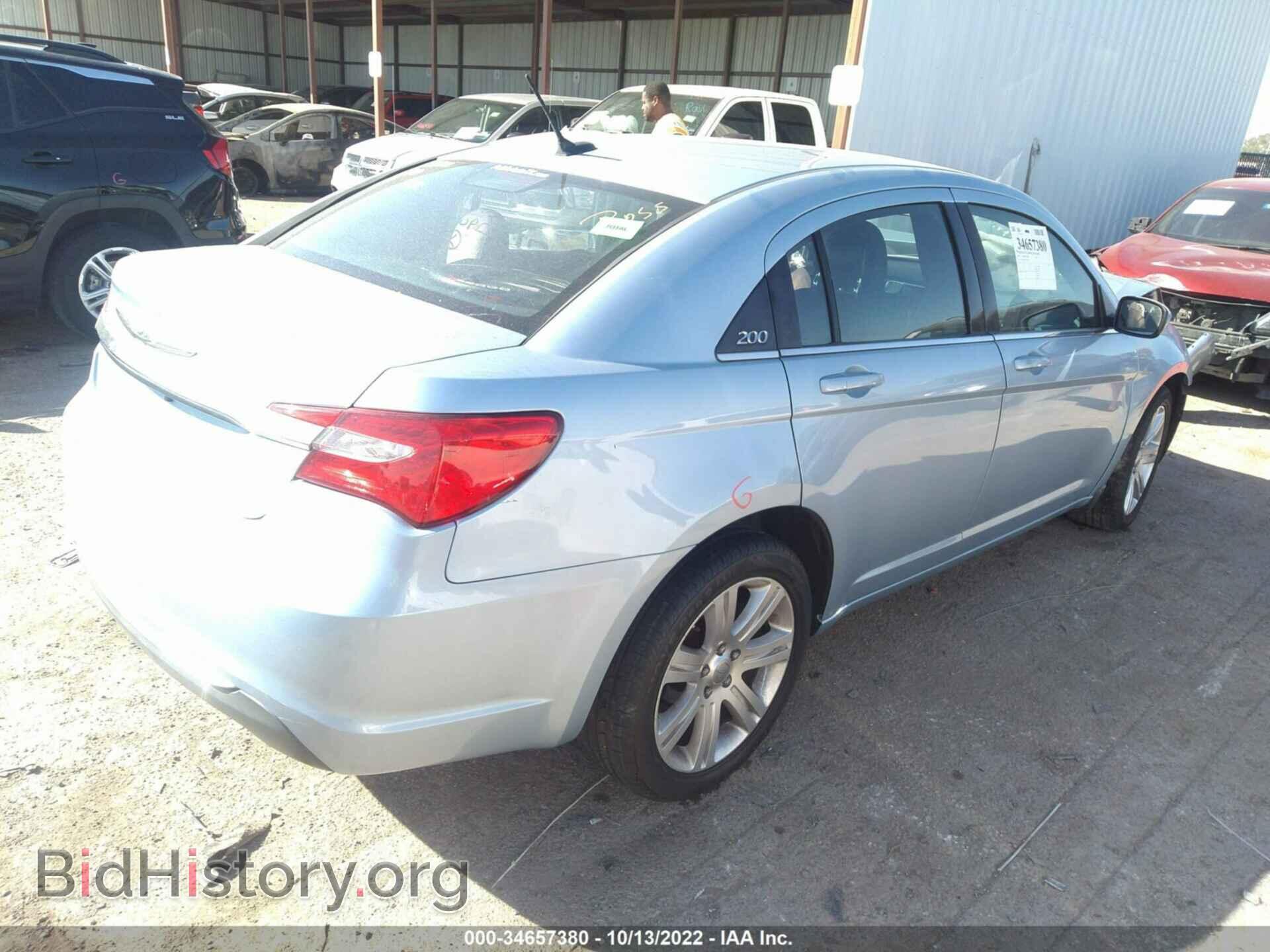 2012 CHRYSLER 200 - VIN: 1C3CCBBB1CN301936 - Фото 4