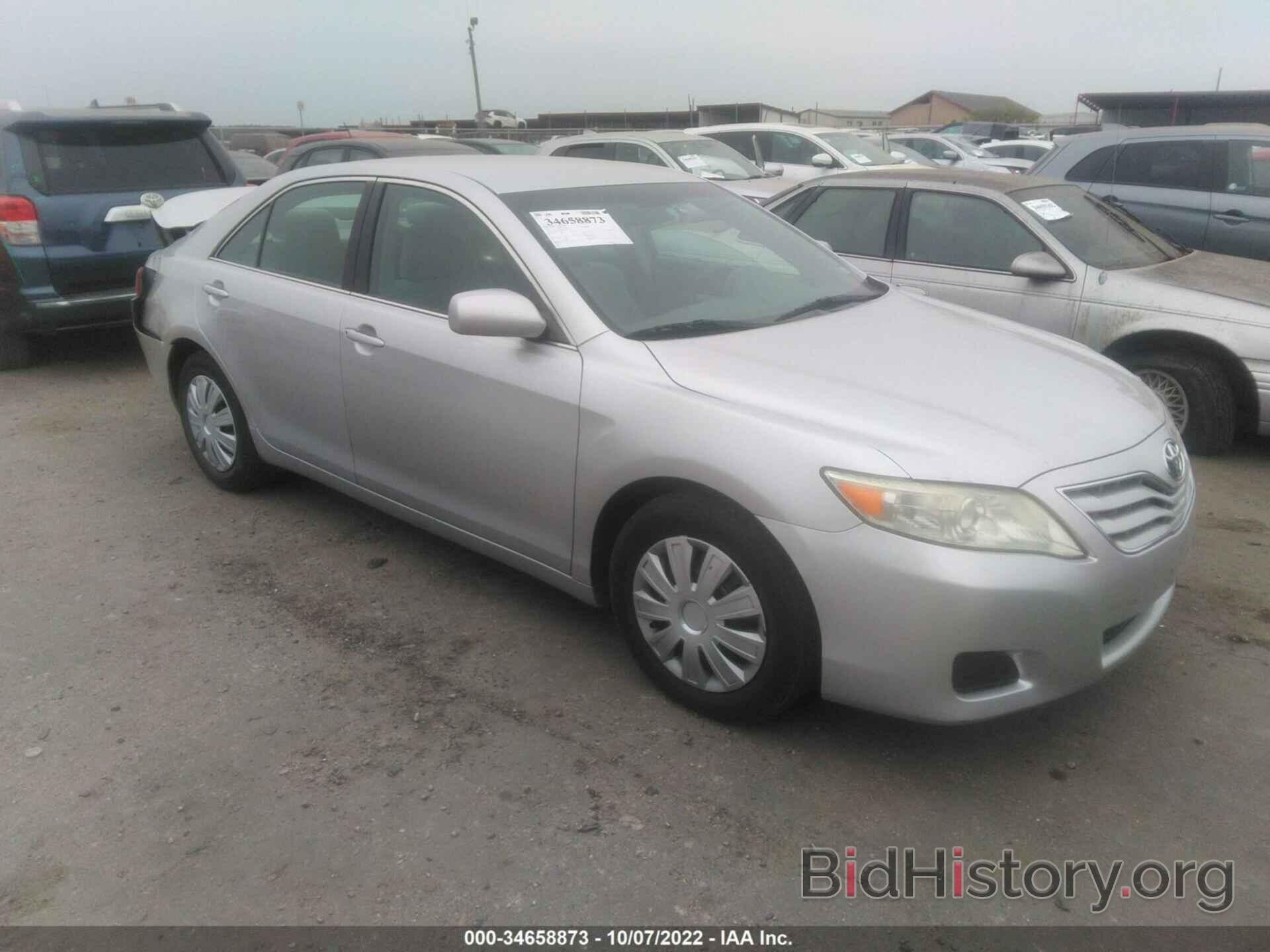 Photo 4T4BF3EK9BR148972 - TOYOTA CAMRY 2011