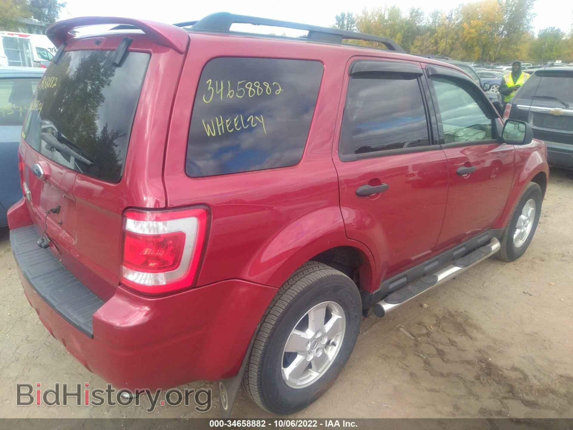 2010 FORD ESCAPE - VIN: 1FMCU0D72AKC65786 - Фото 4