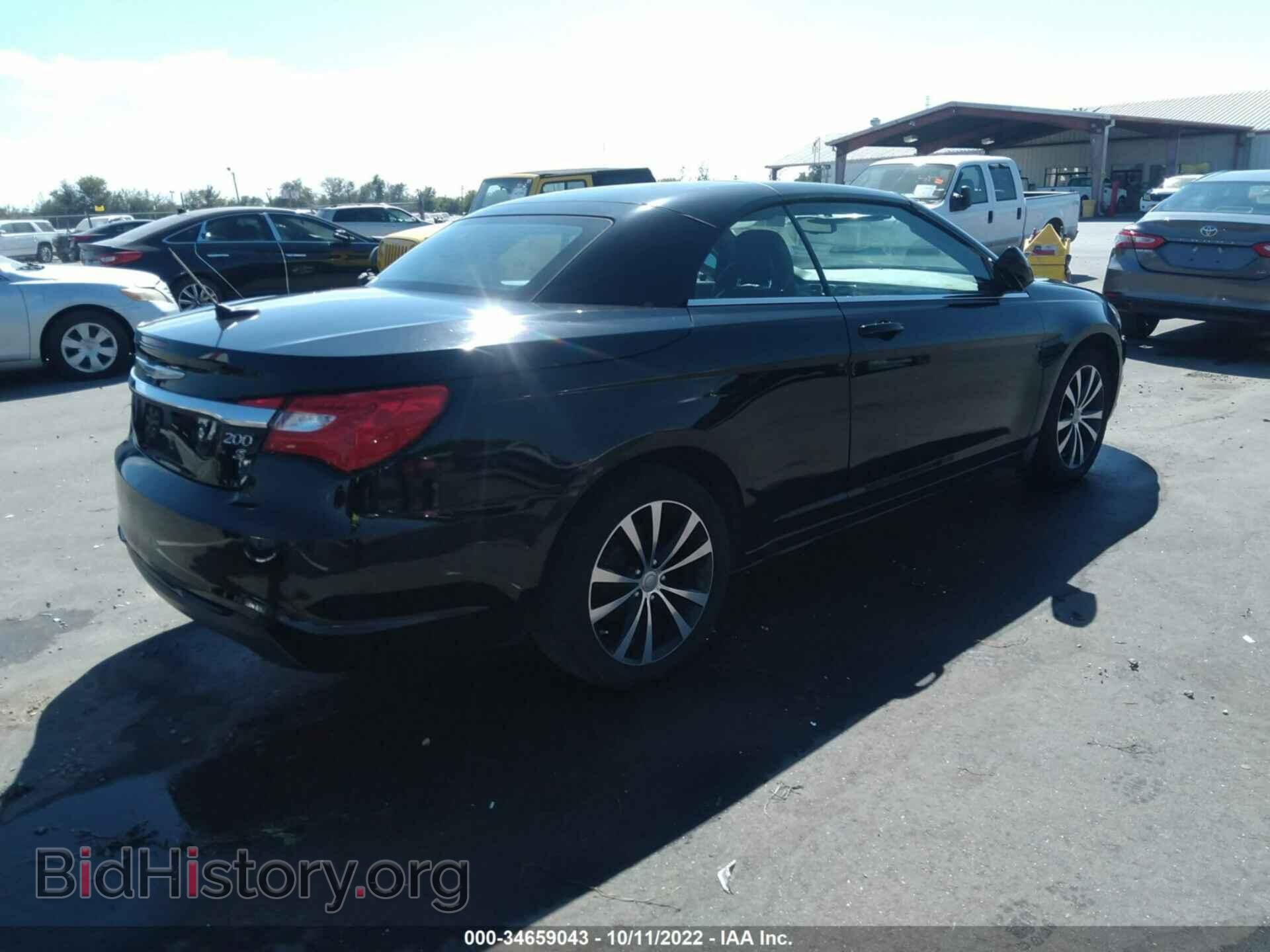 2014 CHRYSLER 200 - VIN: 1C3BCBGG5EN136203 - Фото 4