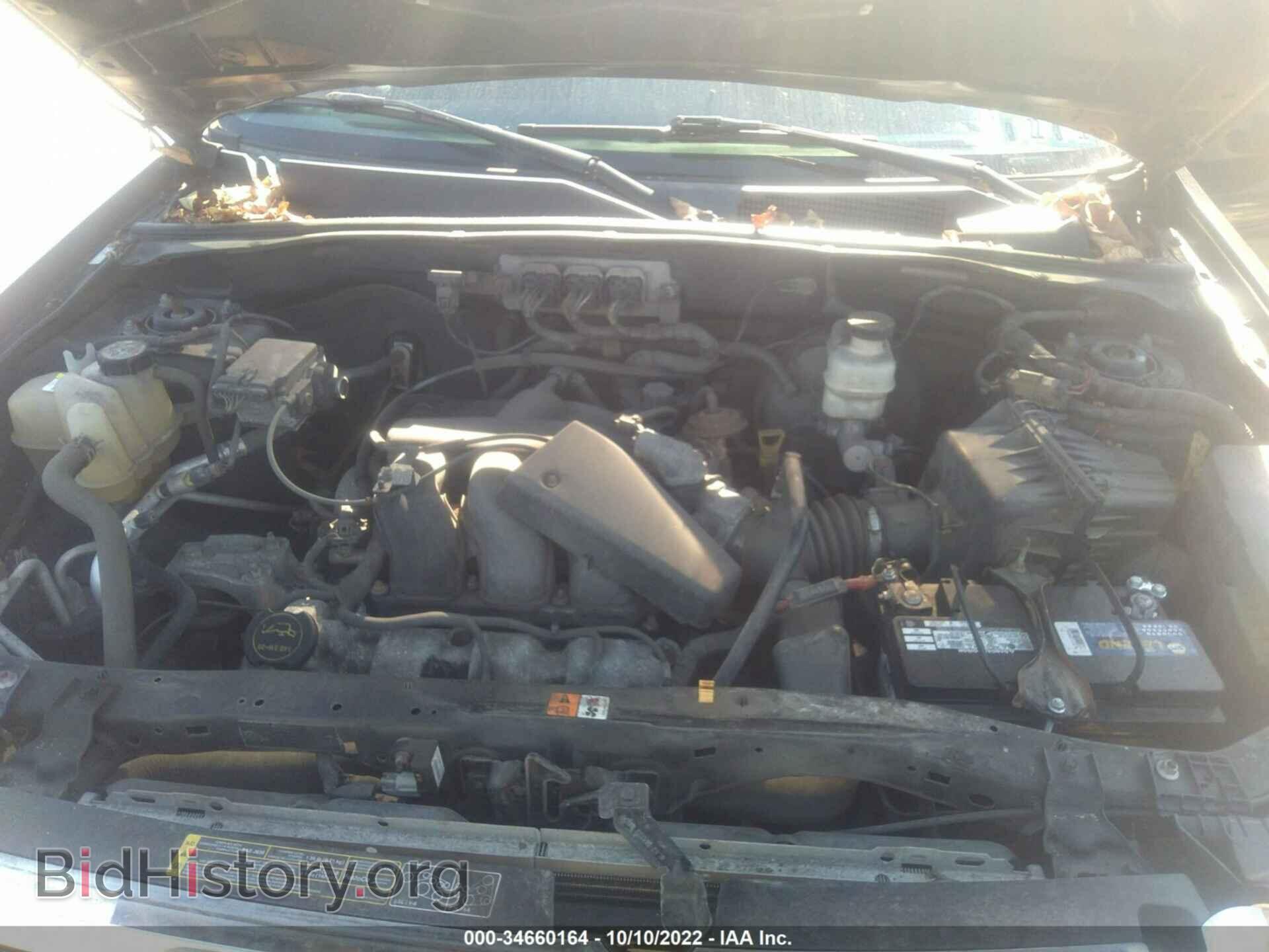 2008 FORD ESCAPE - VIN: 1FMCU93148KB10250 - Фото 10