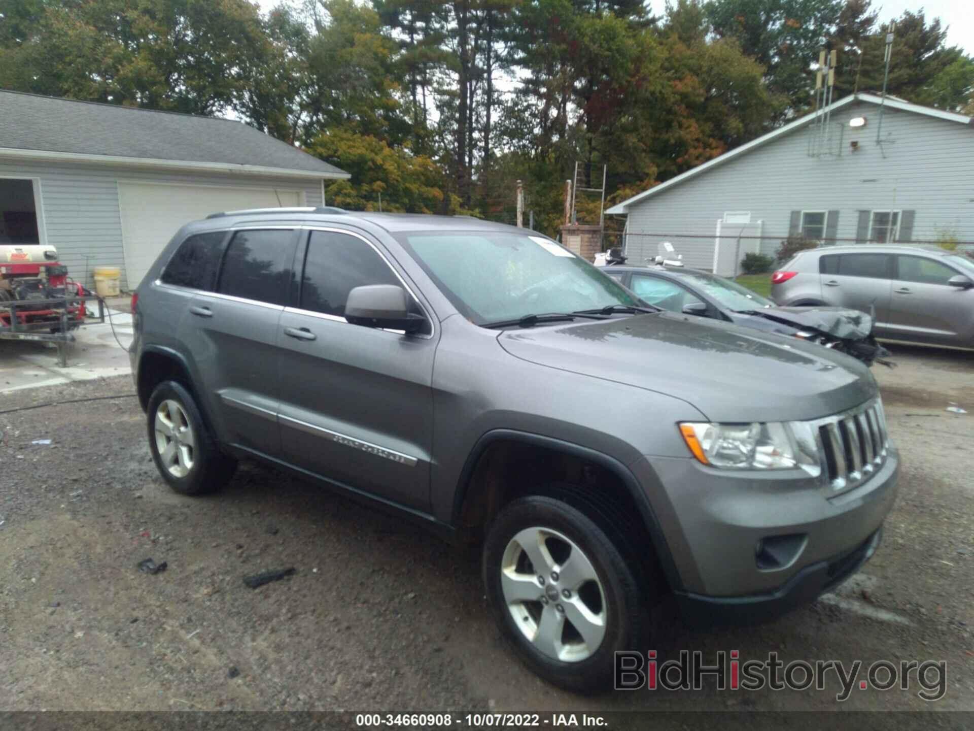 Photo 1J4RR4GT0BC709611 - JEEP GRAND CHEROKEE 2011