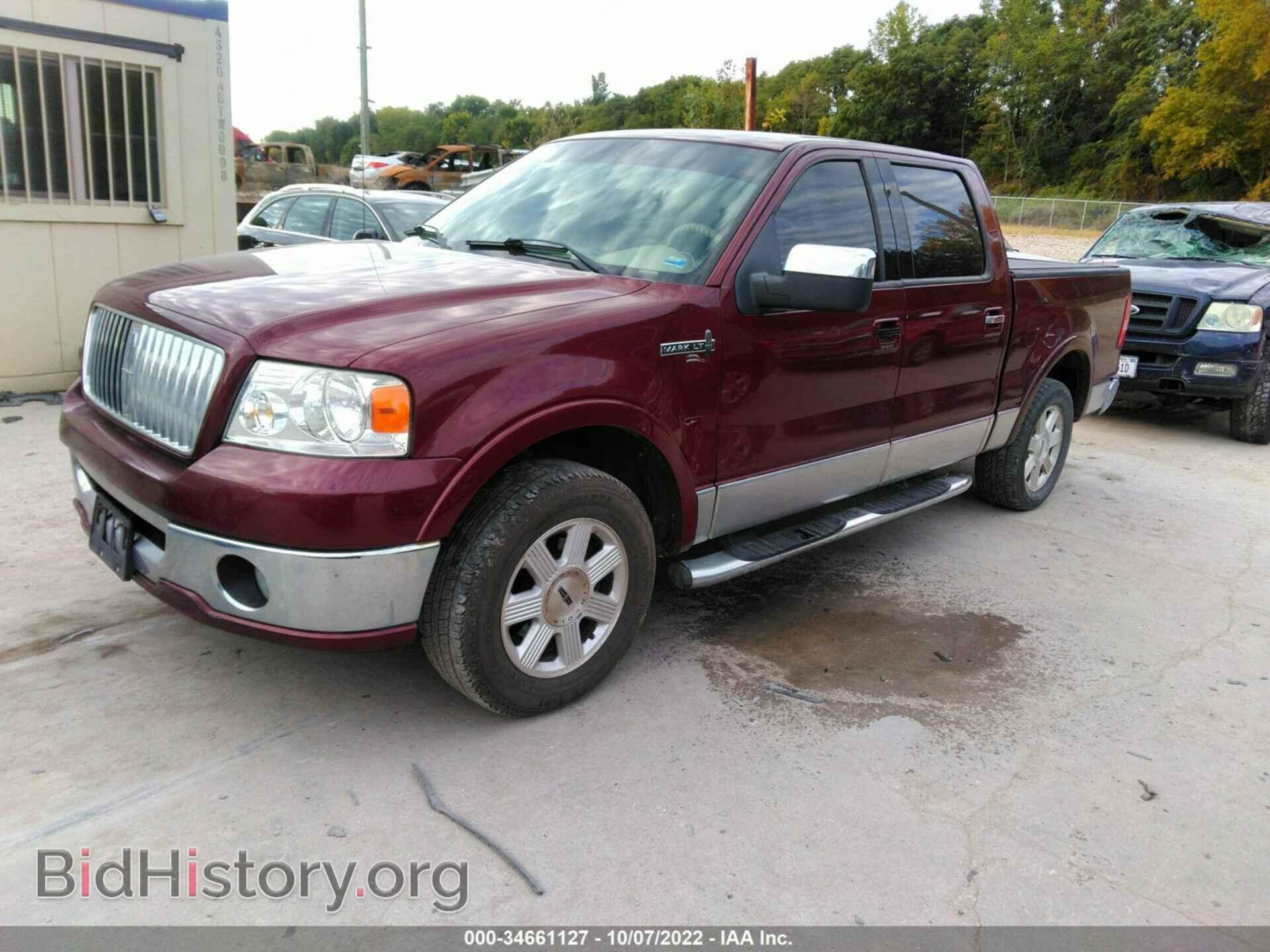 2006 LINCOLN MARK LT - VIN: 5LTPW16576FJ25702 - Фото 2