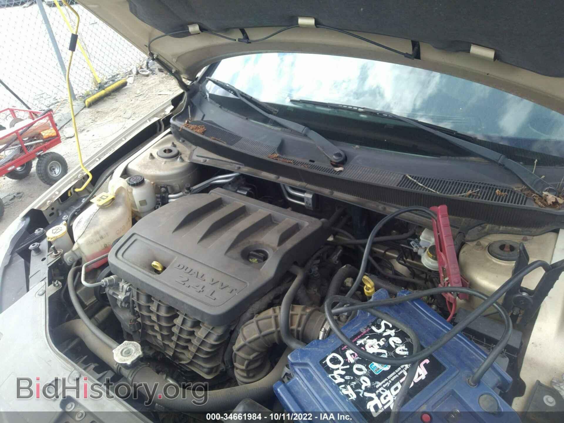 2010 CHRYSLER SEBRING - VIN: 1C3CC5FB1AN145891 - Фото 10