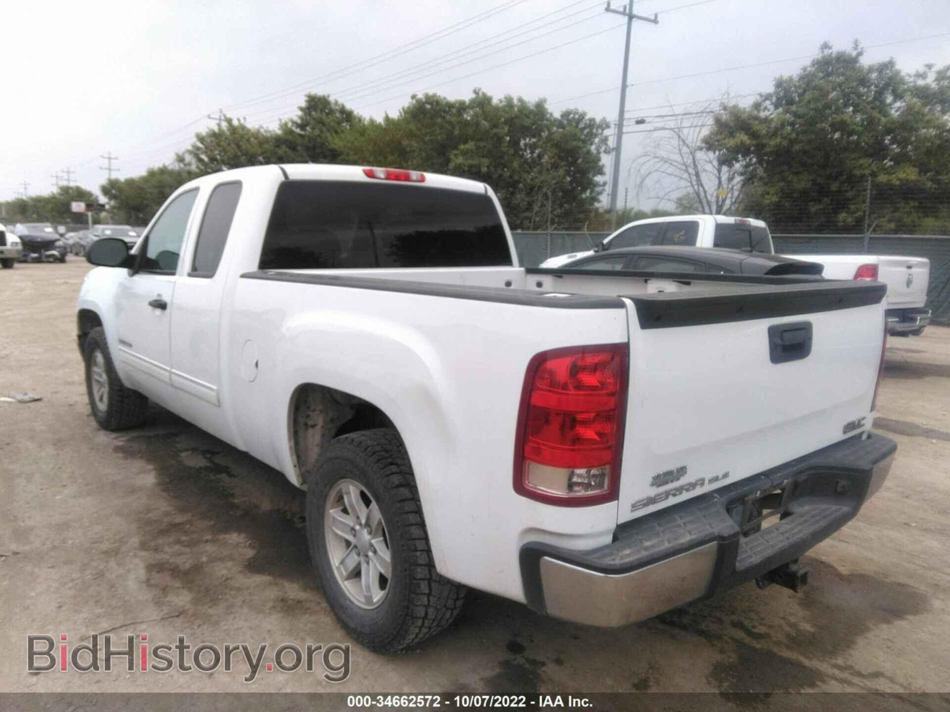 2013 GMC SIERRA 1500 - VIN: 1GTR2VE79DZ368621 - Фото 3