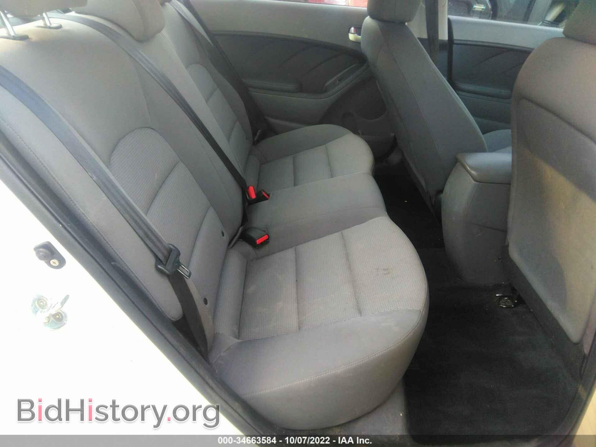 2017 KIA FORTE - VIN: 3KPFK4A73HE079187 - Фото 8