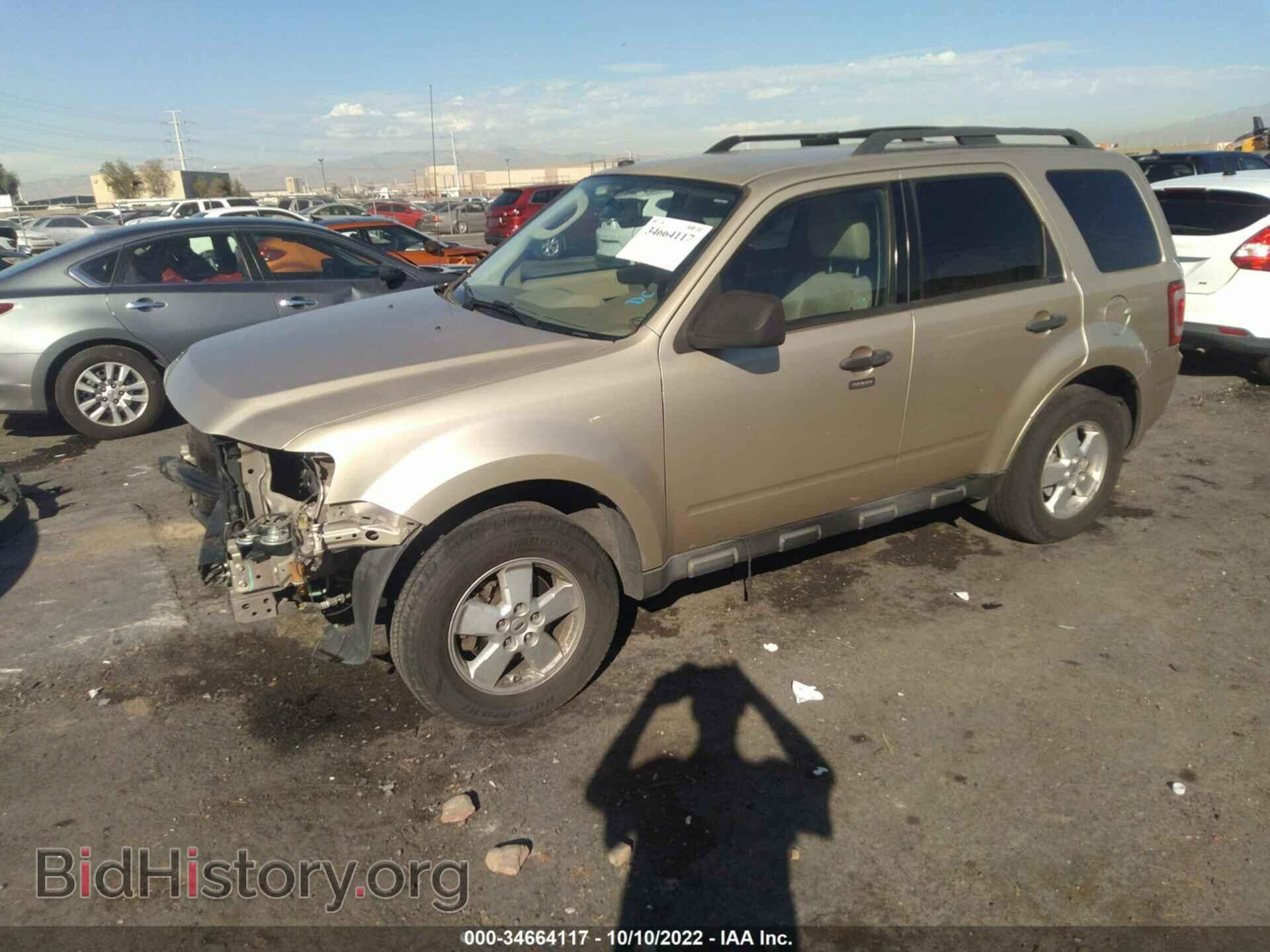 2010 FORD ESCAPE - VIN: 1FMCU0DG5AKC41921 - Фото 2