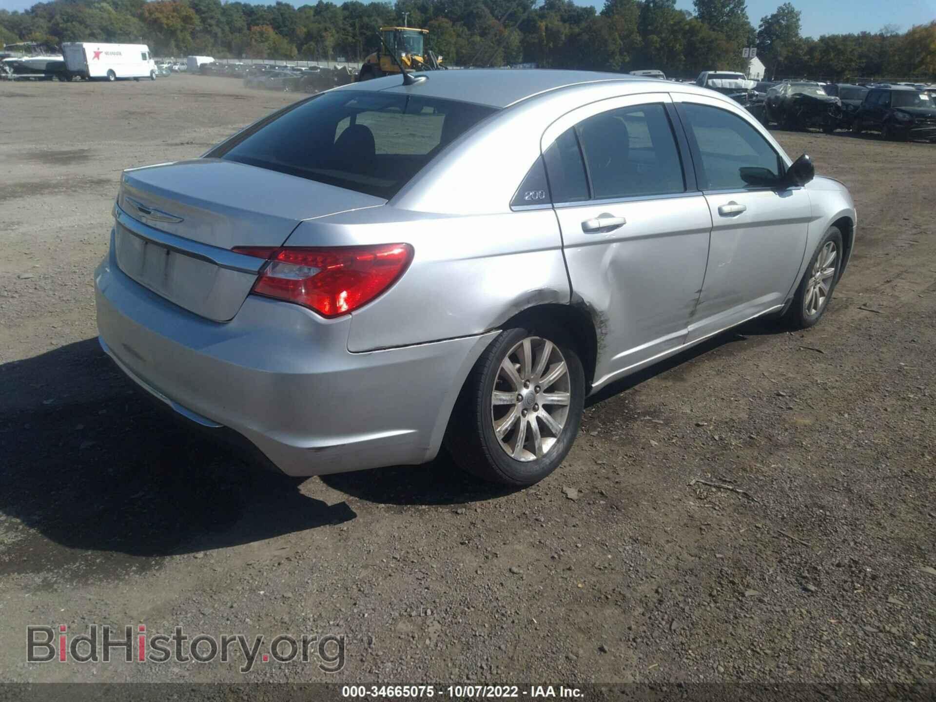 2012 CHRYSLER 200 - VIN: 1C3CCBBBXCN118003 - Фото 4