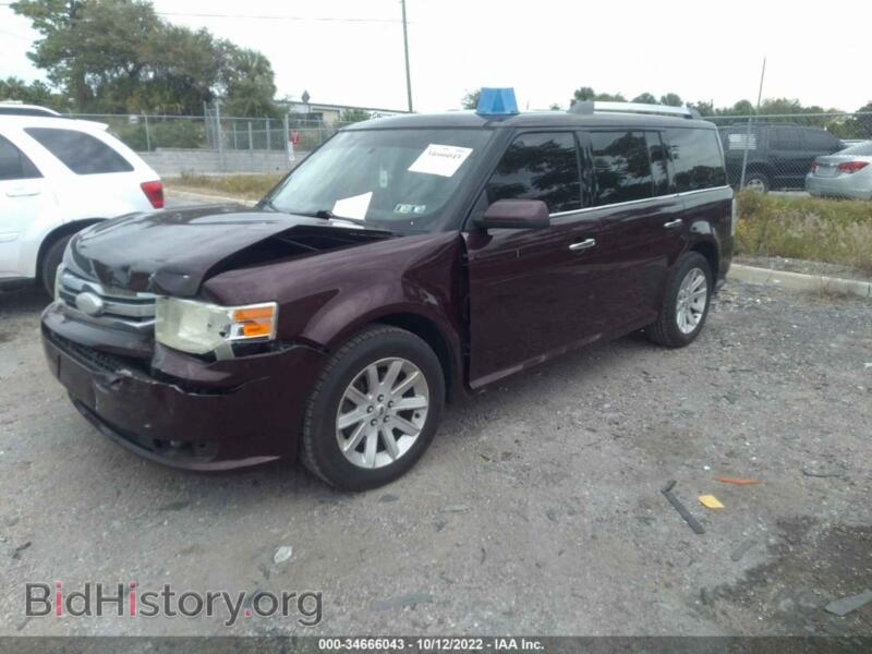 2011 Ford FLEX (VIN 2FMGK5CC1BBD36071) — фото 2 из 11
