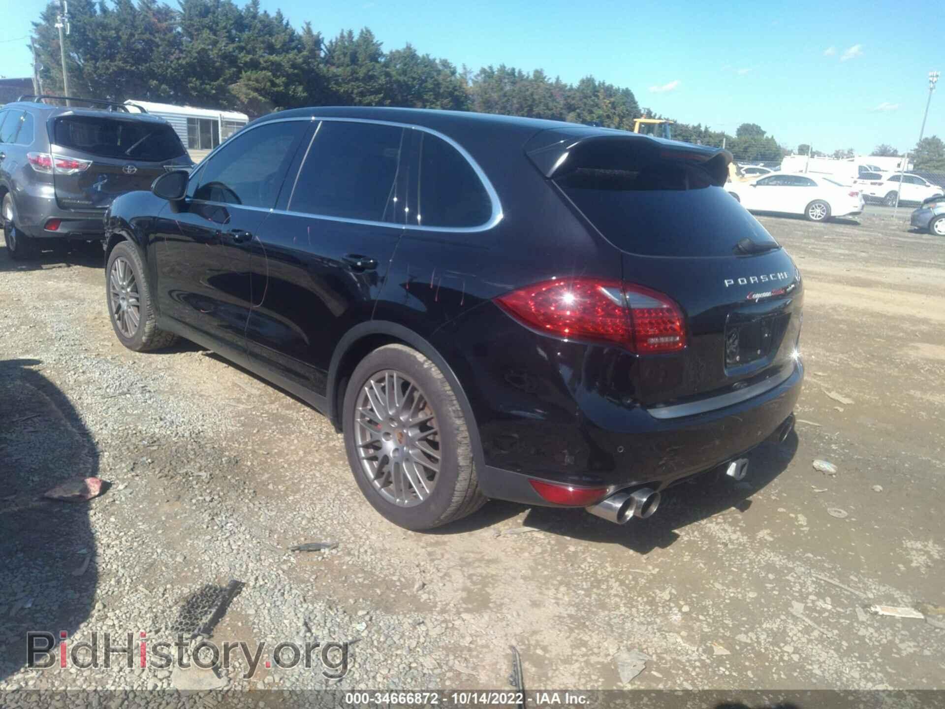 2011 PORSCHE CAYENNE - VIN: WP1AC2A22BLA81557 - Фото 3