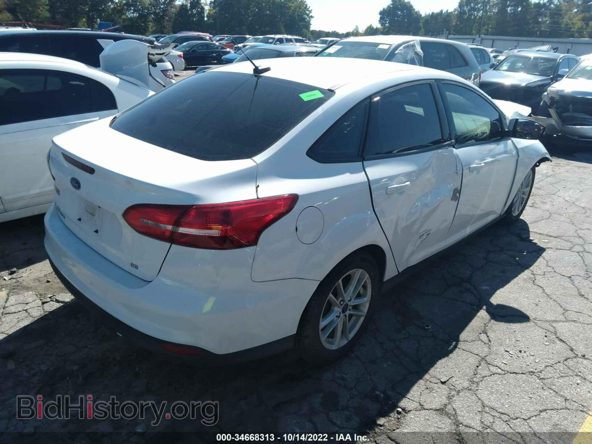 2017 FORD FOCUS - VIN: 1FADP3F2XHL345754 - Фото 4