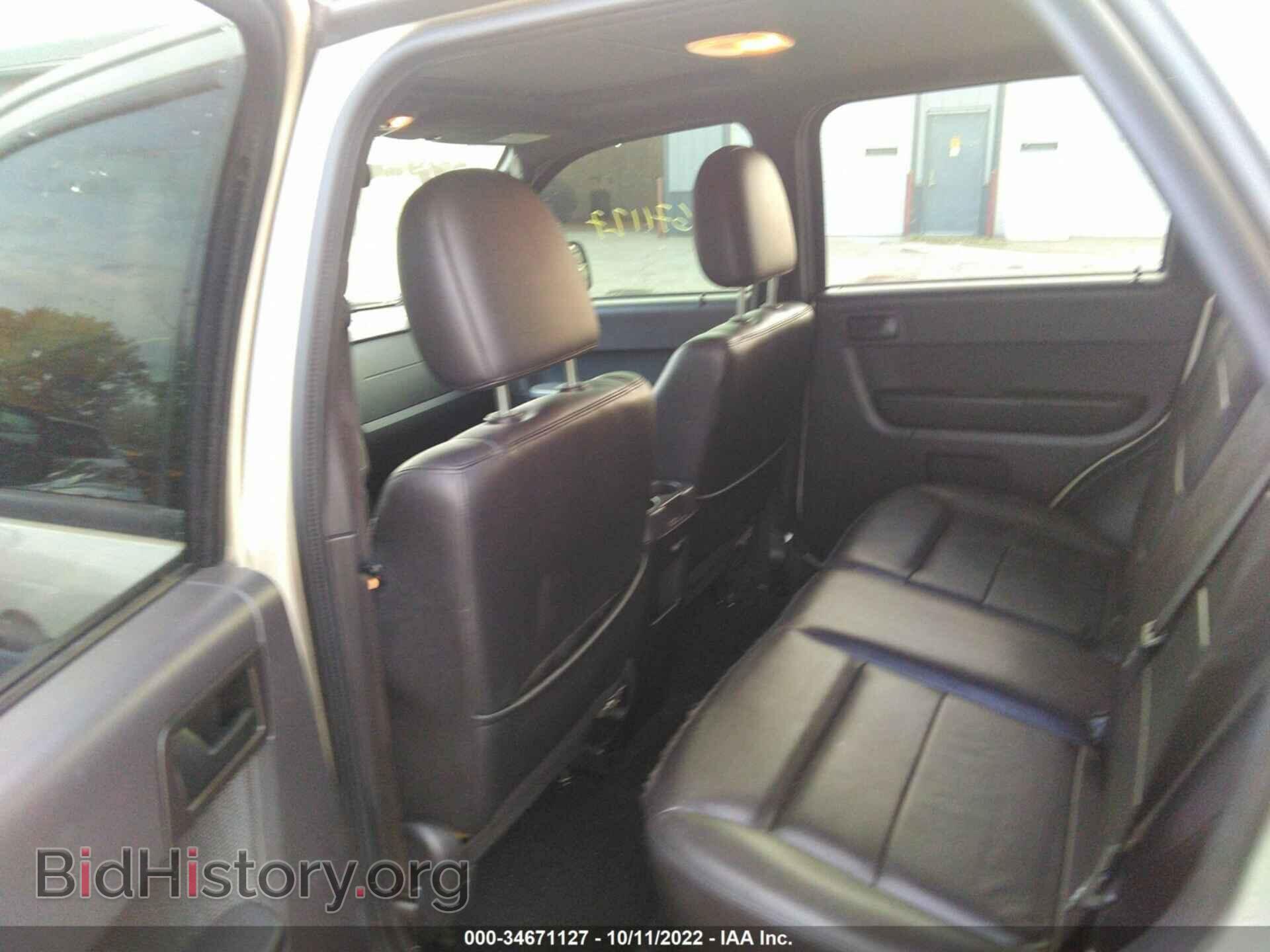 2011 FORD ESCAPE - VIN: 1FMCU0DG9BKA48690 - Фото 8