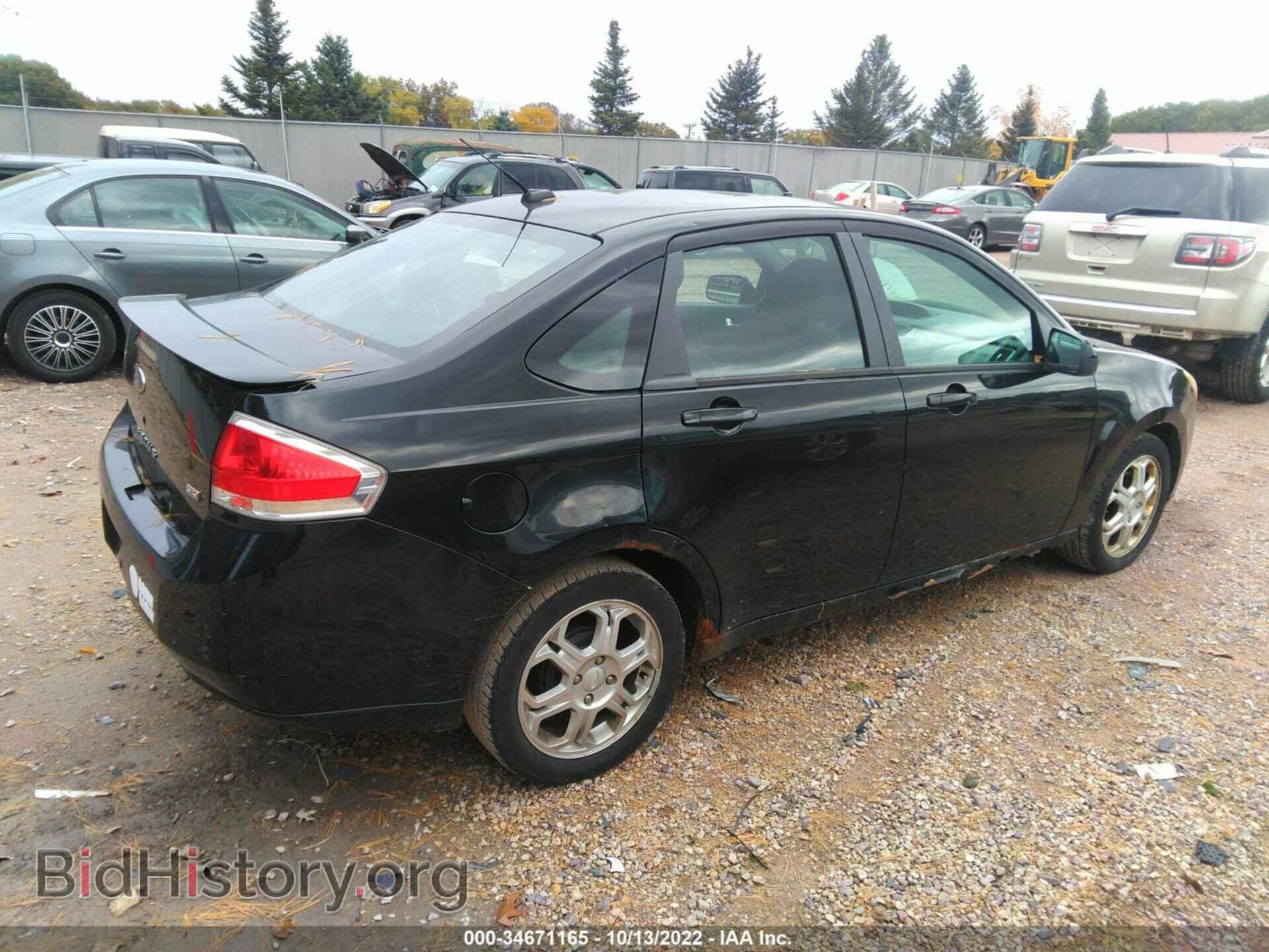 2009 FORD FOCUS - VIN: 1FAHP36N09W161872 - Фото 4
