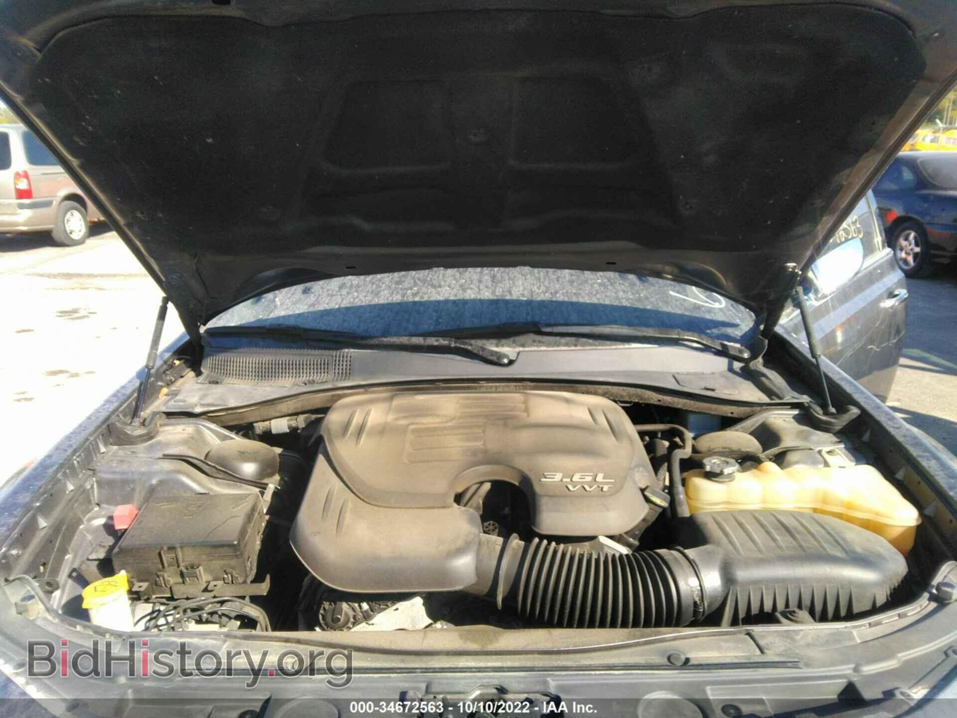 2019 CHRYSLER 300 - VIN: 2C3CCAKGXKH649151 - Фото 10