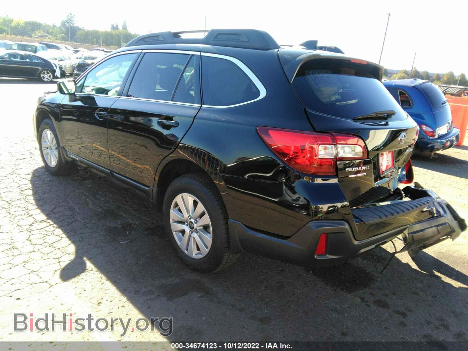 2019 SUBARU OUTBACK - VIN: 4S4BSAFC5K3234464 - Фото 3