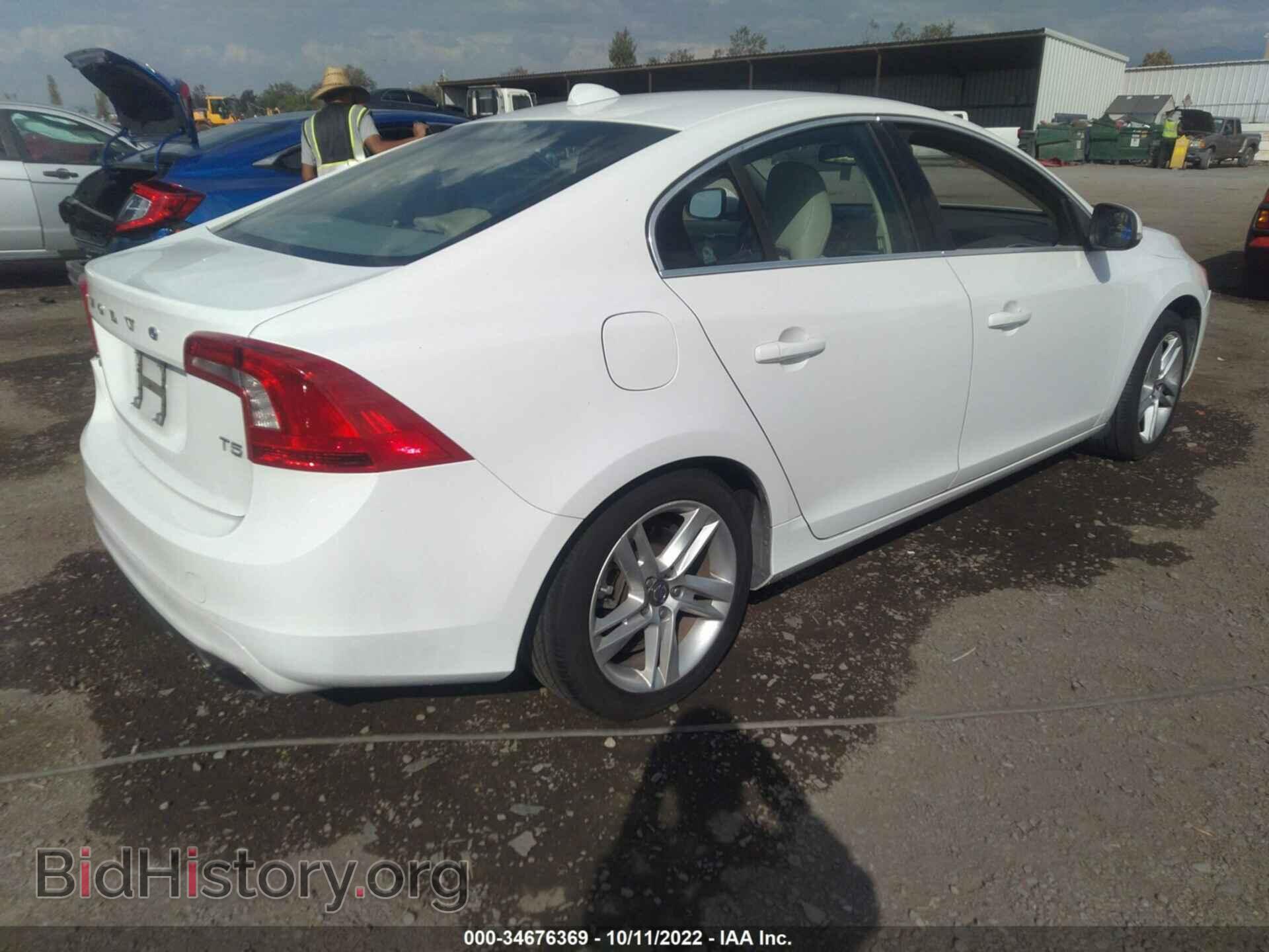 2014 VOLVO S60 - VIN: YV1612FS1E2294557 - Фото 4