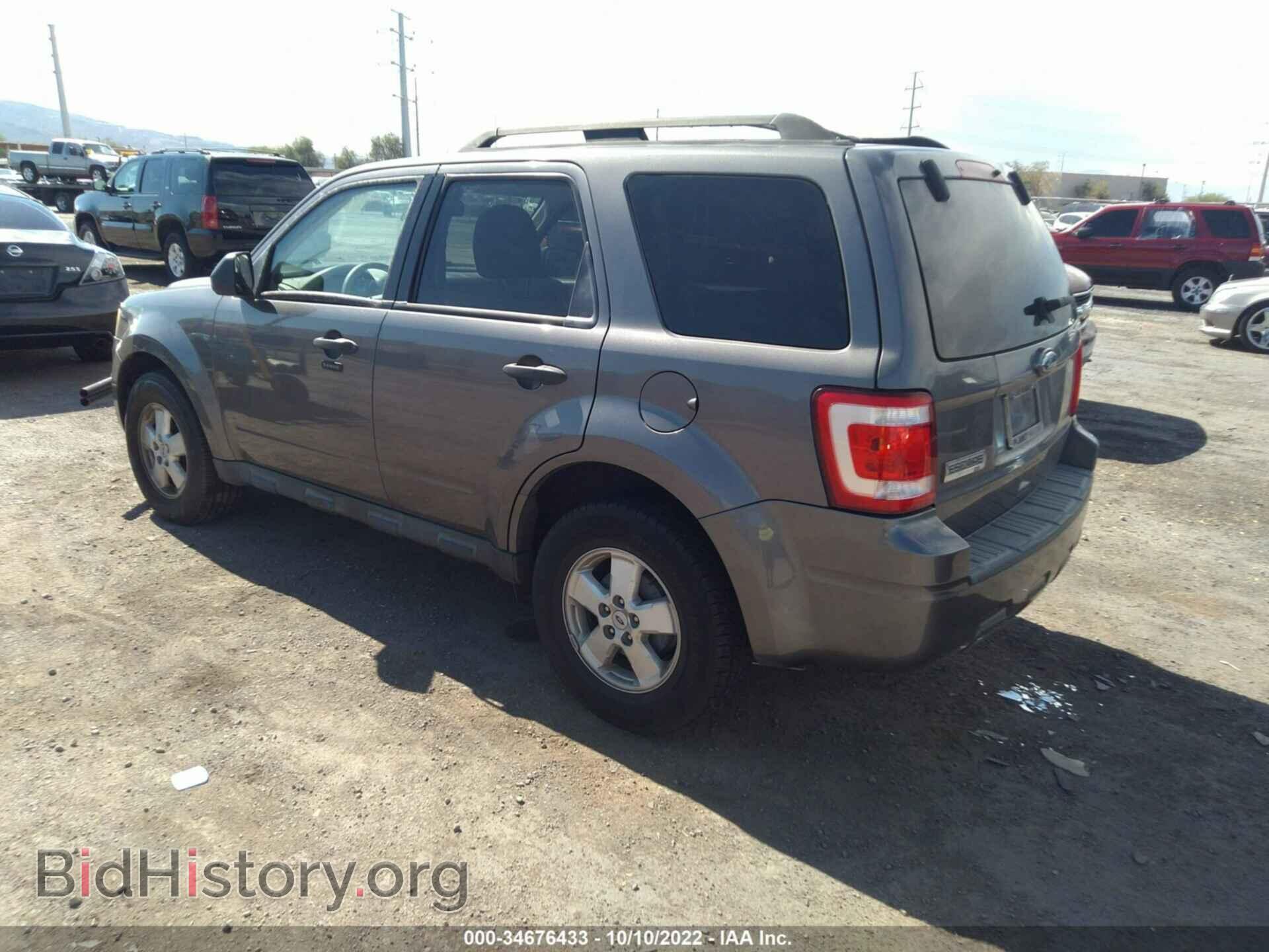 2010 FORD ESCAPE - VIN: 1FMCU0D7XAKA42492 - Фото 3