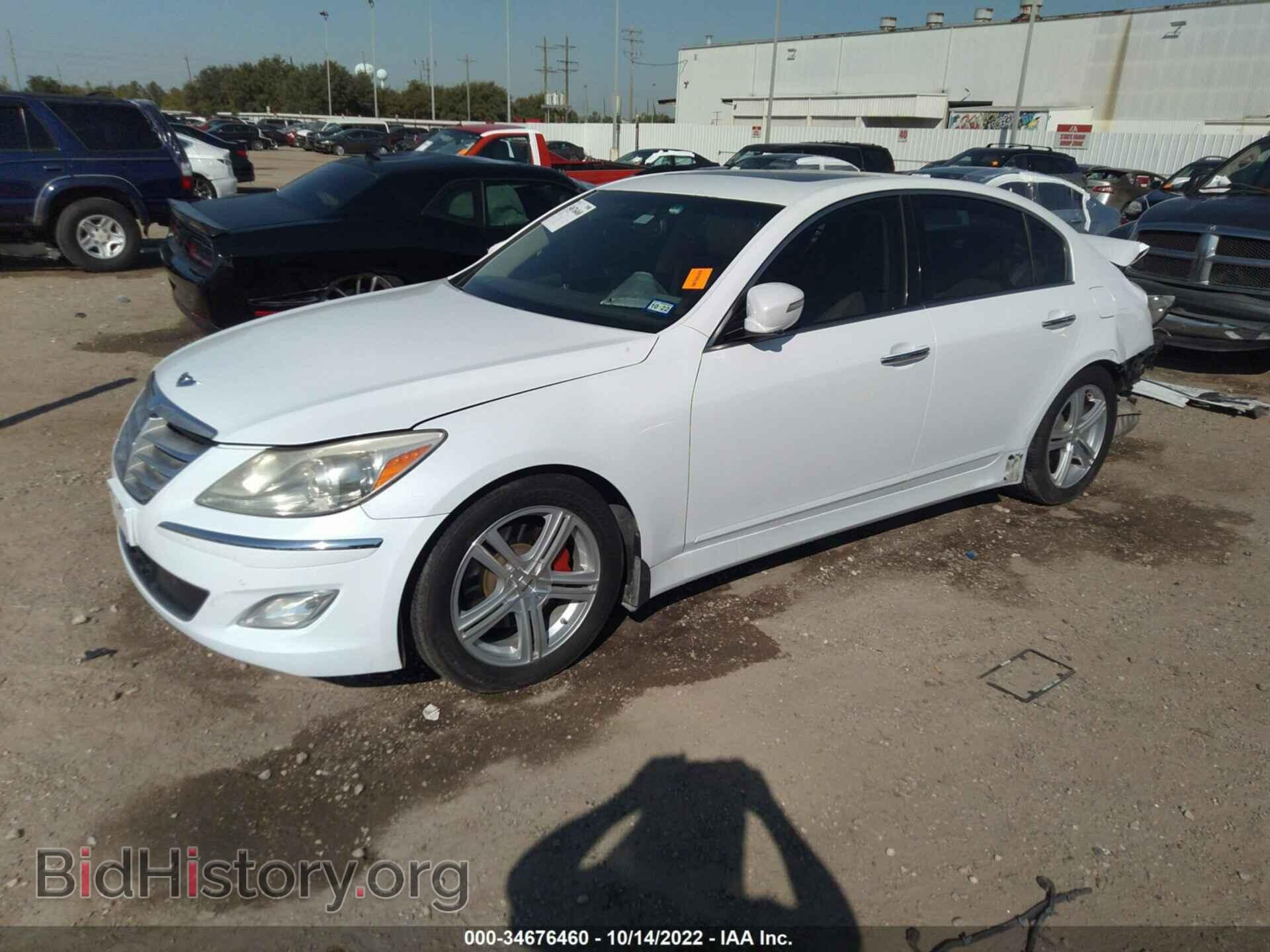 2014 HYUNDAI GENESIS - VIN: KMHGC4DD8EU265710 - Фото 2