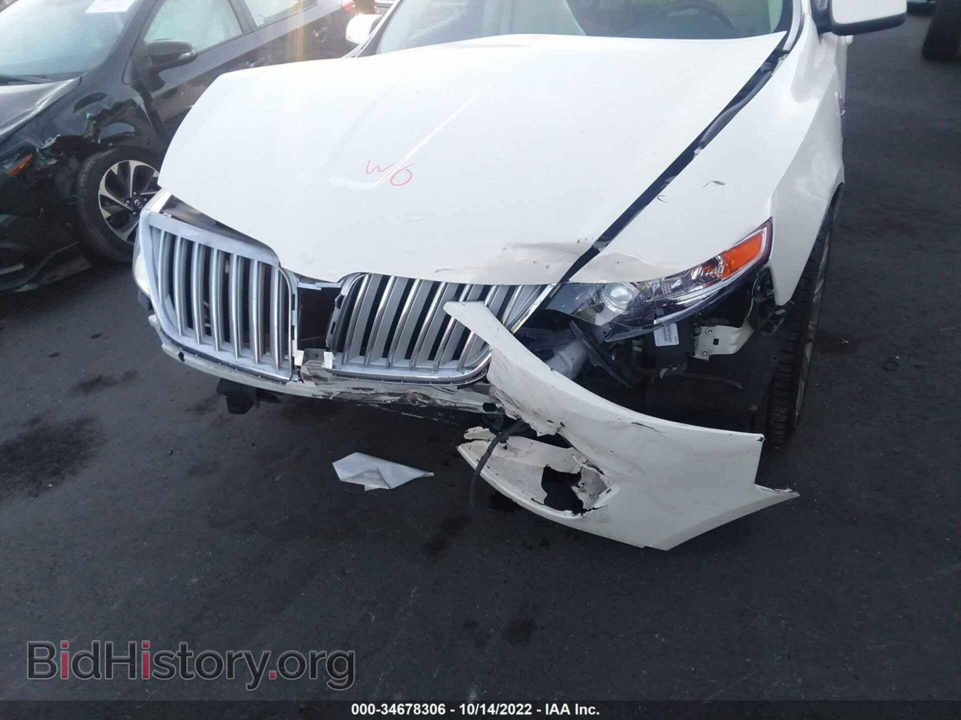 2012 LINCOLN MKS - VIN: 1LNHL9FT2CG807045 - Фото 4