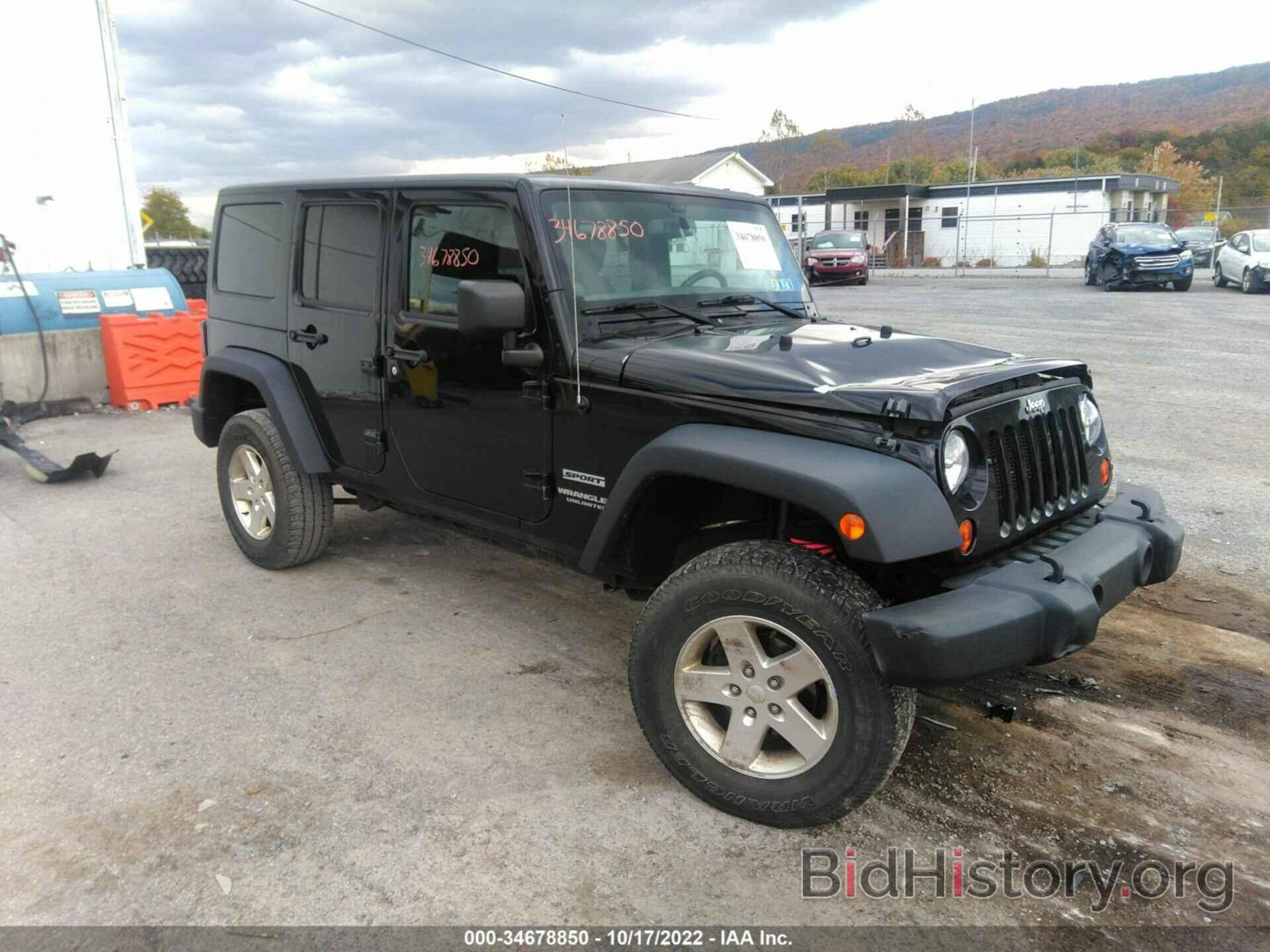 Photo 1C4BJWDG5DL699355 - JEEP WRANGLER UNLIMITED 2013