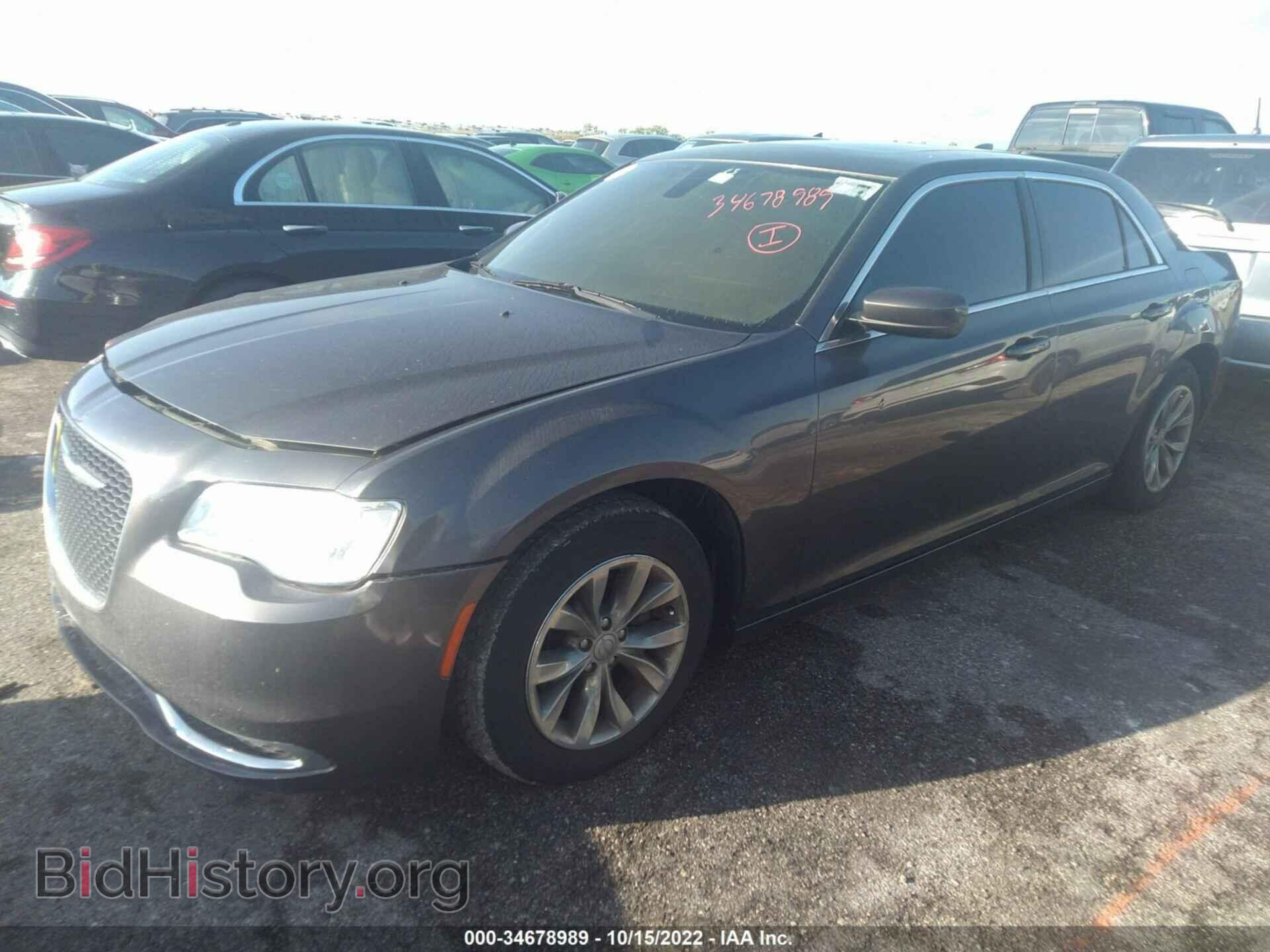 2016 CHRYSLER 300 - VIN: 2C3CCAAG6GH147486 - Фото 2