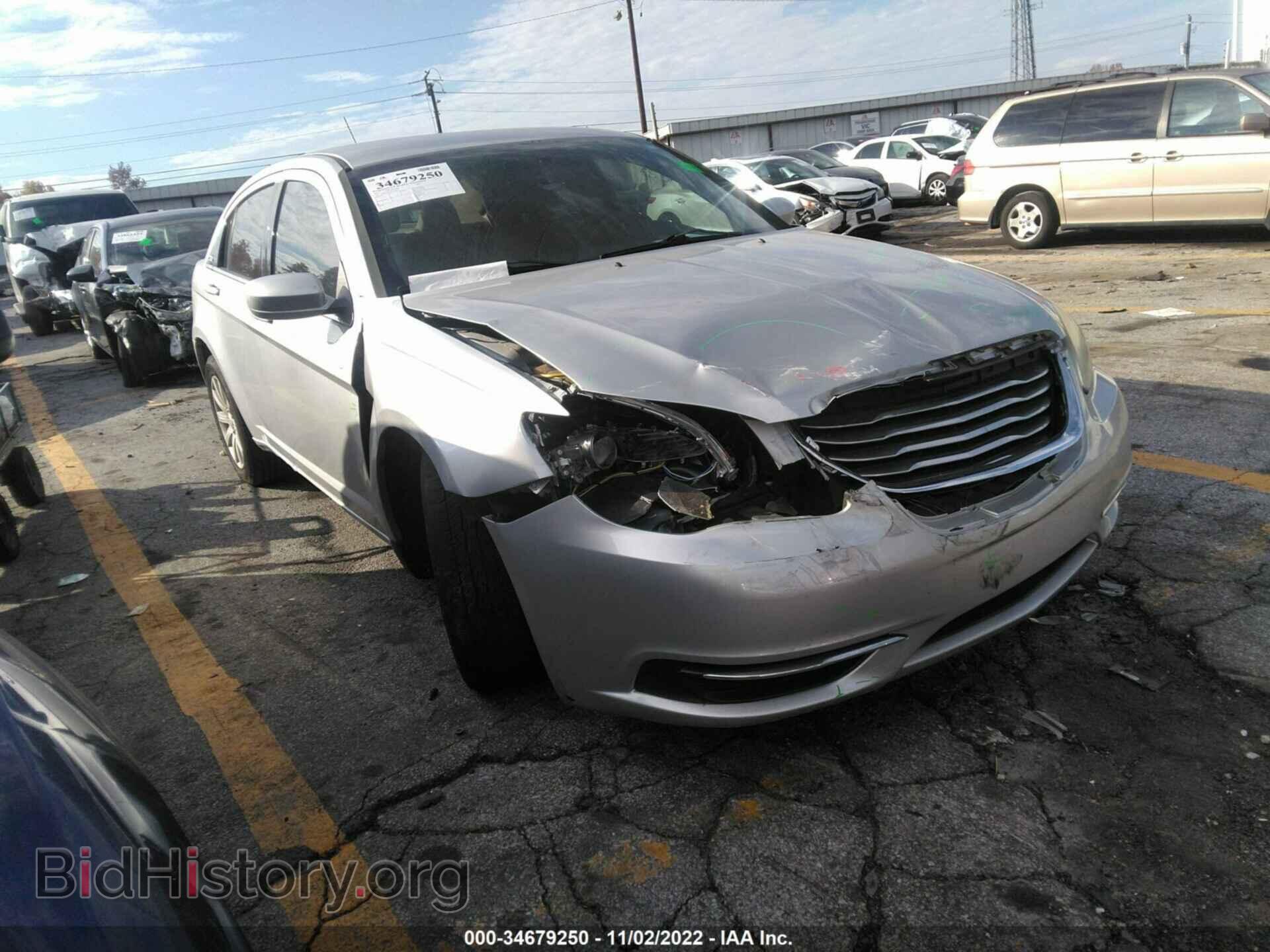 Фотография 1C3BC1FG7BN525481 - CHRYSLER 200 2011