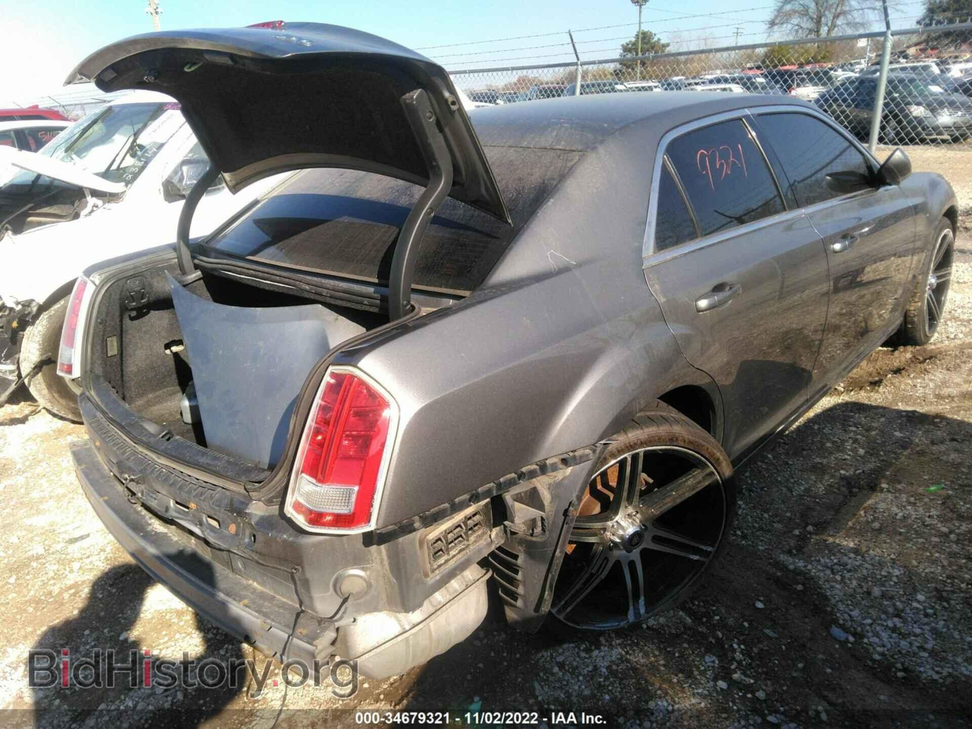 2012 CHRYSLER 300 - VIN: 2C3CCAAG0CH261347 - Фото 4