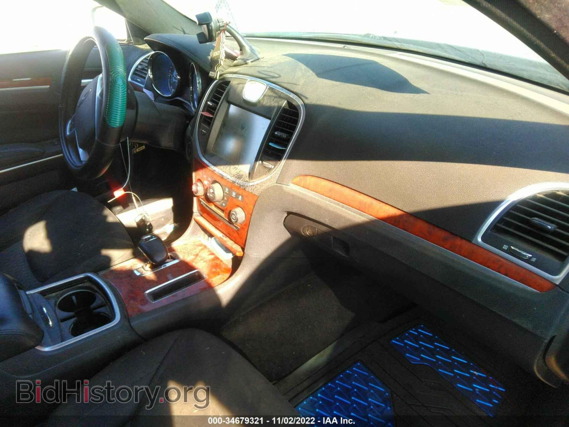 2012 CHRYSLER 300 - VIN: 2C3CCAAG0CH261347 - Фото 5