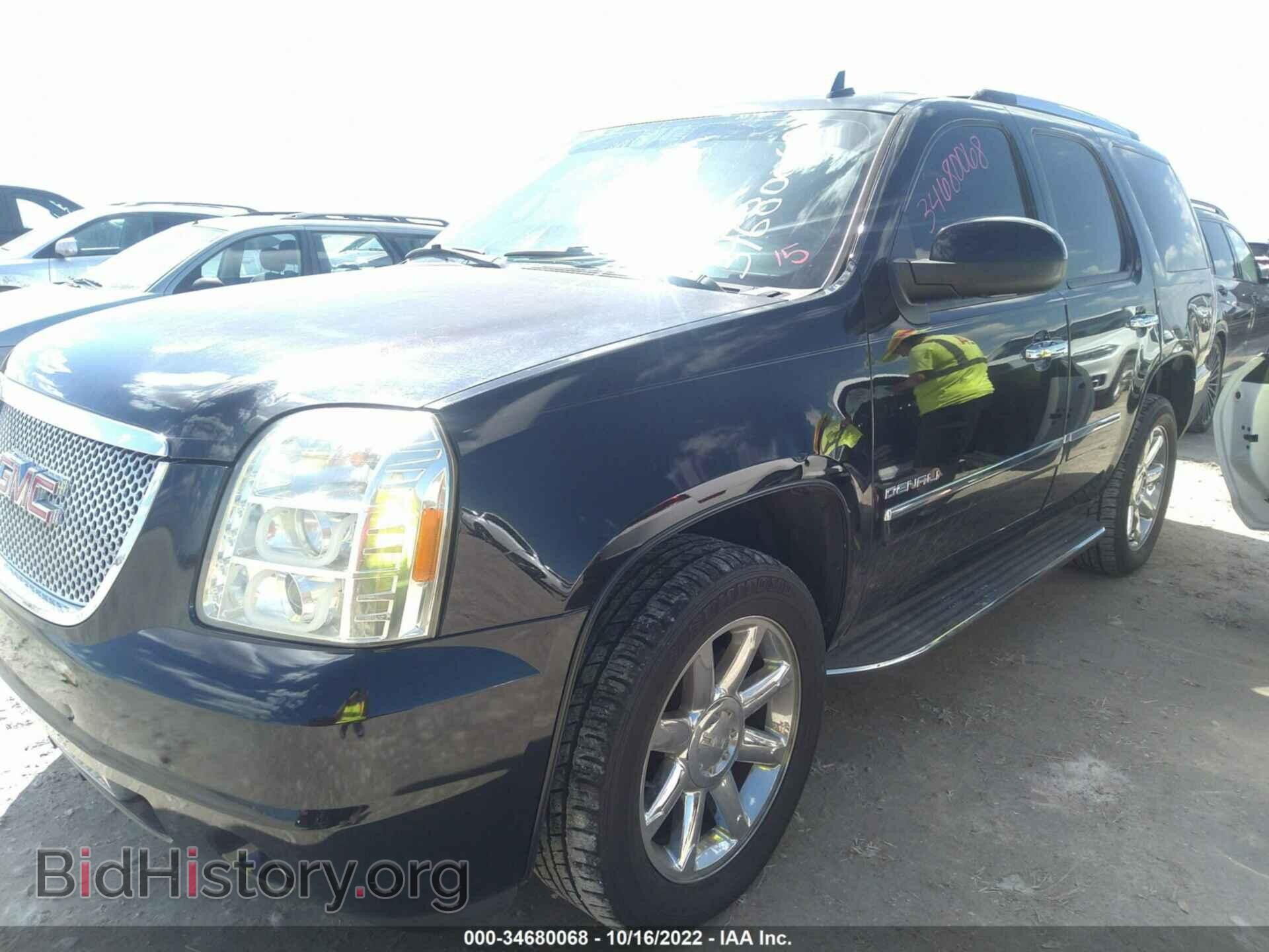 2013 GMC YUKON - VIN: 1GKS2EEF3DR329021 - Фото 2