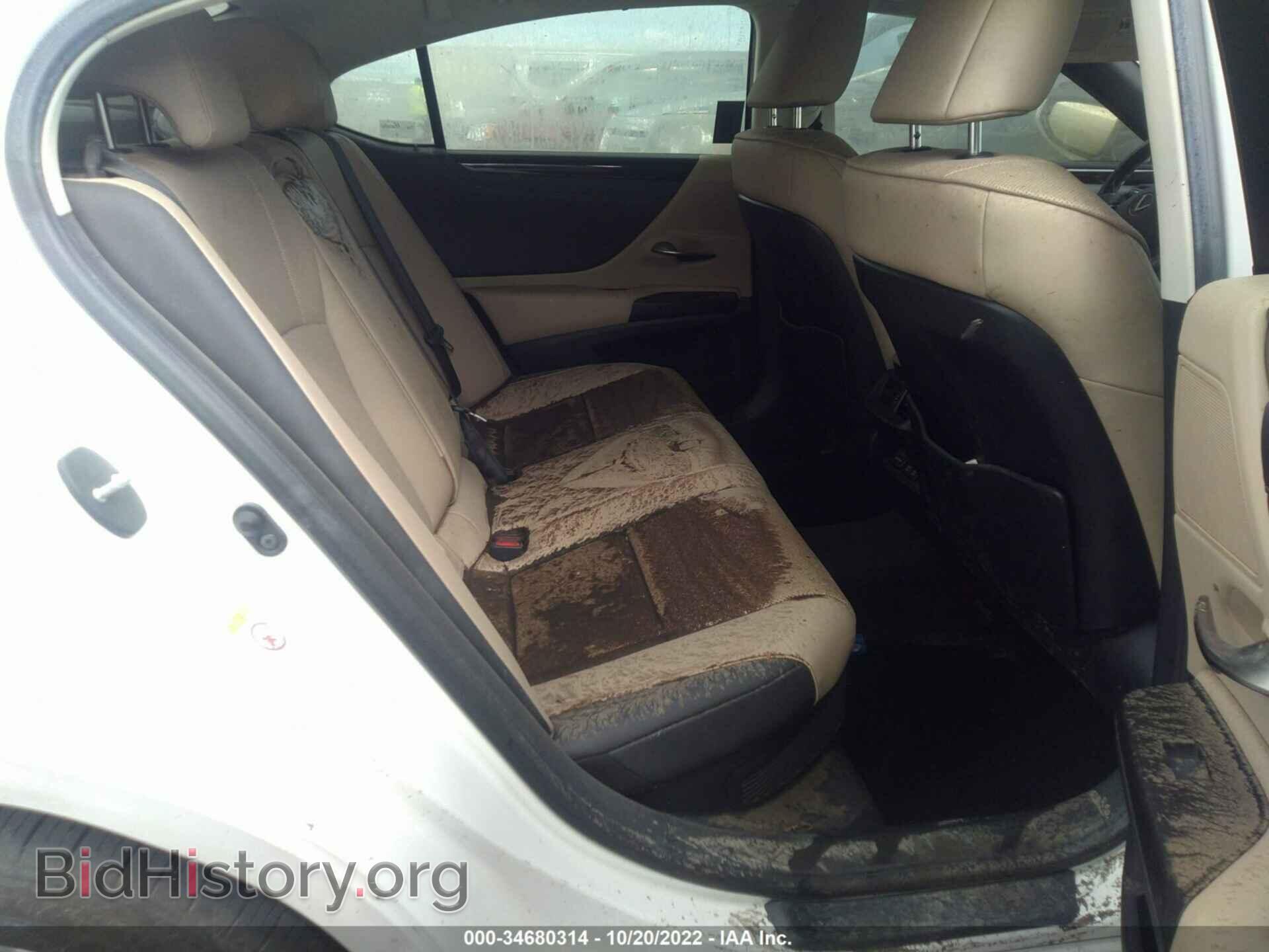 2019 LEXUS ES - VIN: JTHB21B17K2001120 - Photo 8