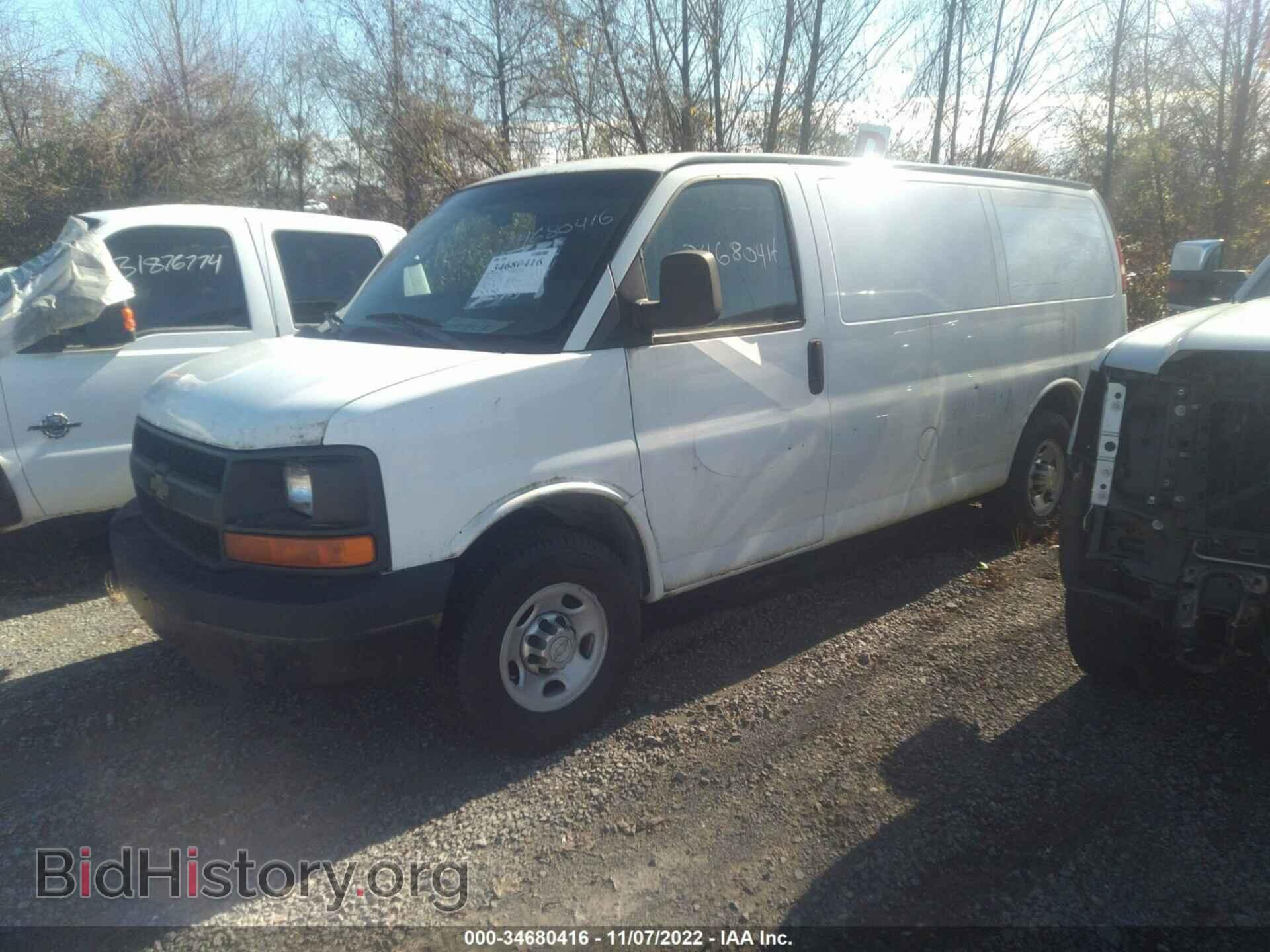 2010 CHEVROLET EXPRESS CARGO VAN - VIN: 1GCZGFDA2A1134898 - Photo 2