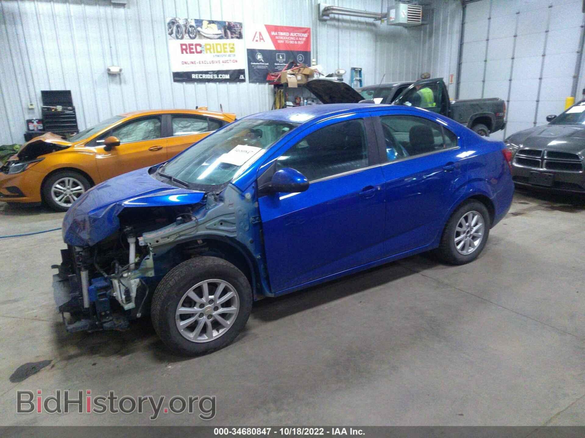 2017 CHEVROLET SONIC - VIN: 1G1JD5SH9H4117811 - Фото 2
