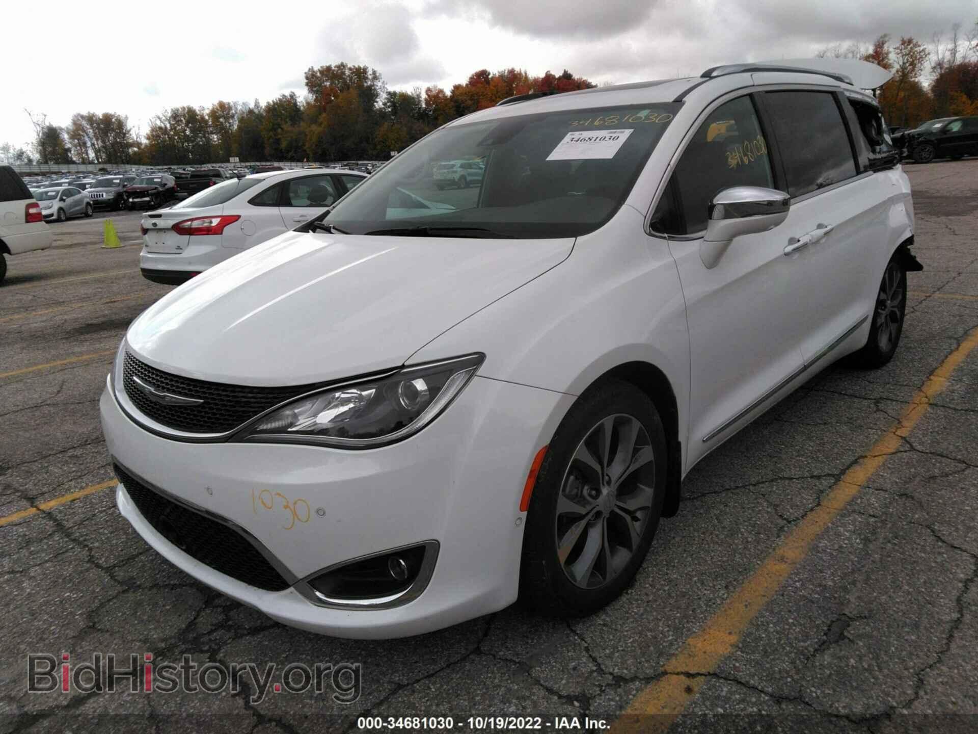 2017 CHRYSLER PACIFICA - VIN: 2C4RC1GGXHR652603 - Photo 2