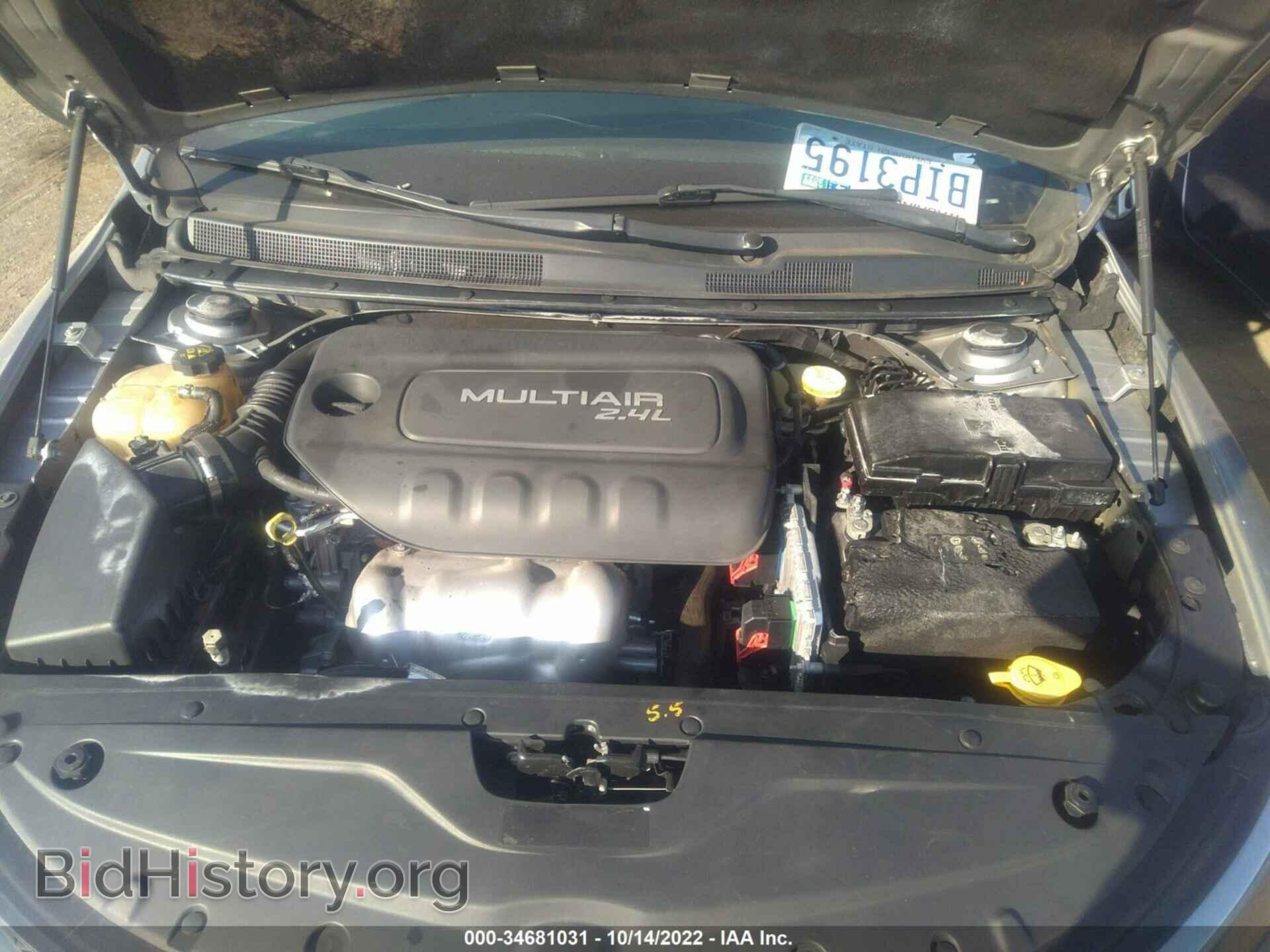 2015 CHRYSLER 200 - VIN: 1C3CCCAB2FN714038 - Фото 10