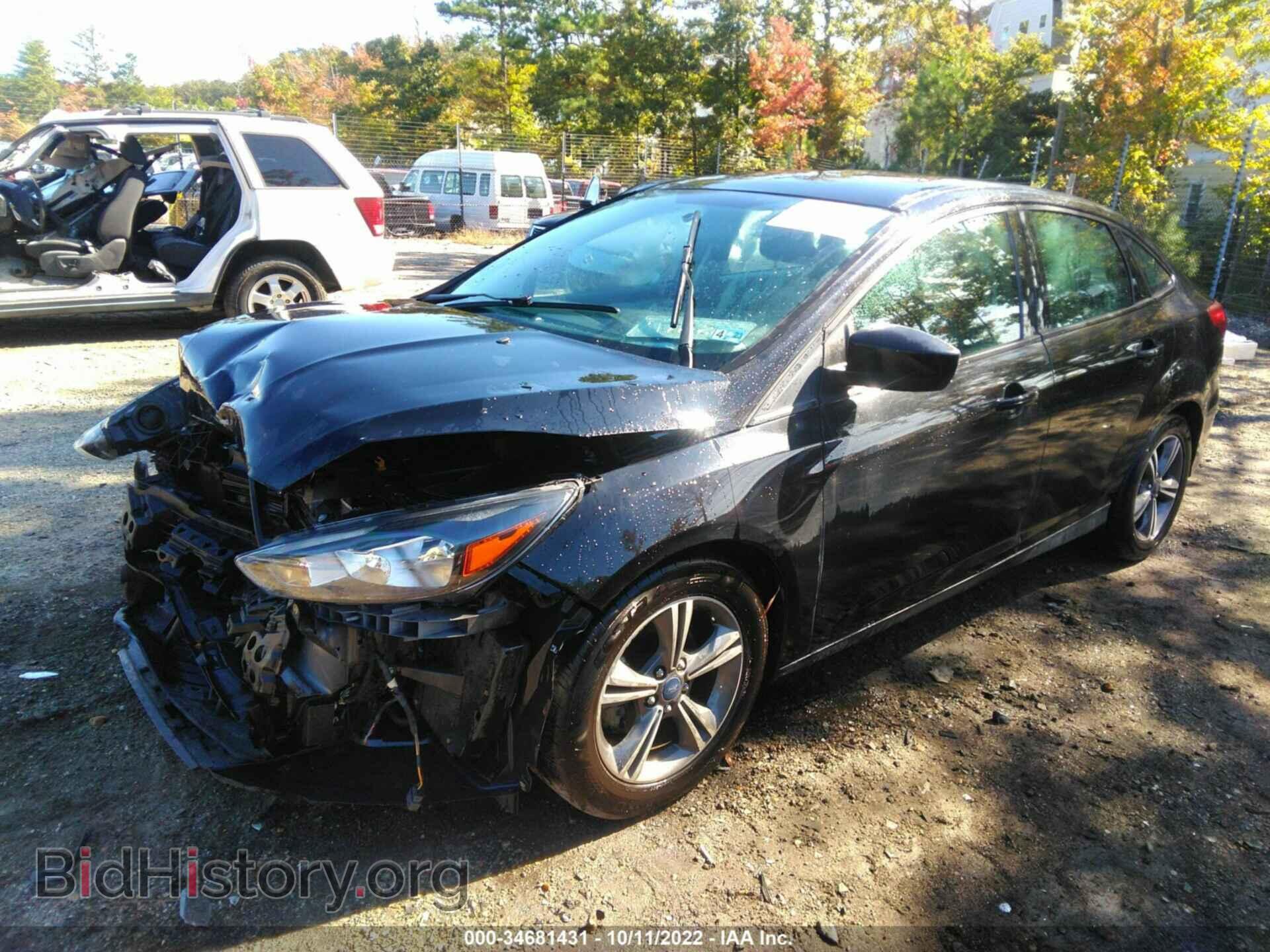 2018 FORD FOCUS - VIN: 1FADP3FEXJL256864 - Фото 2